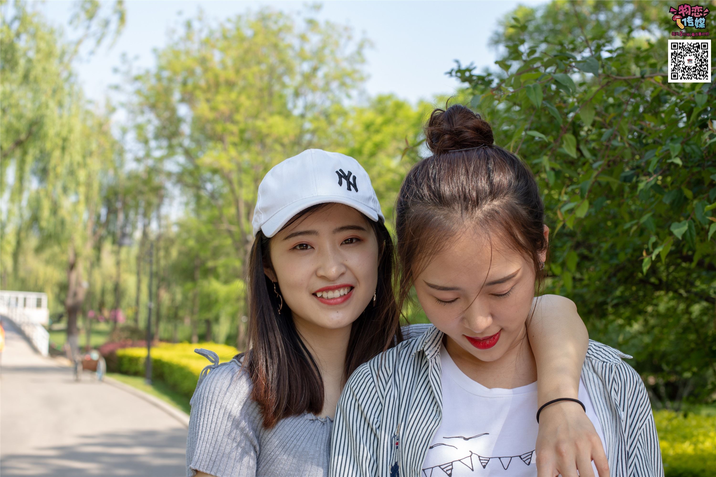 物恋传媒 No.010 纯的闺蜜情，纯纯的鞋子与棉袜