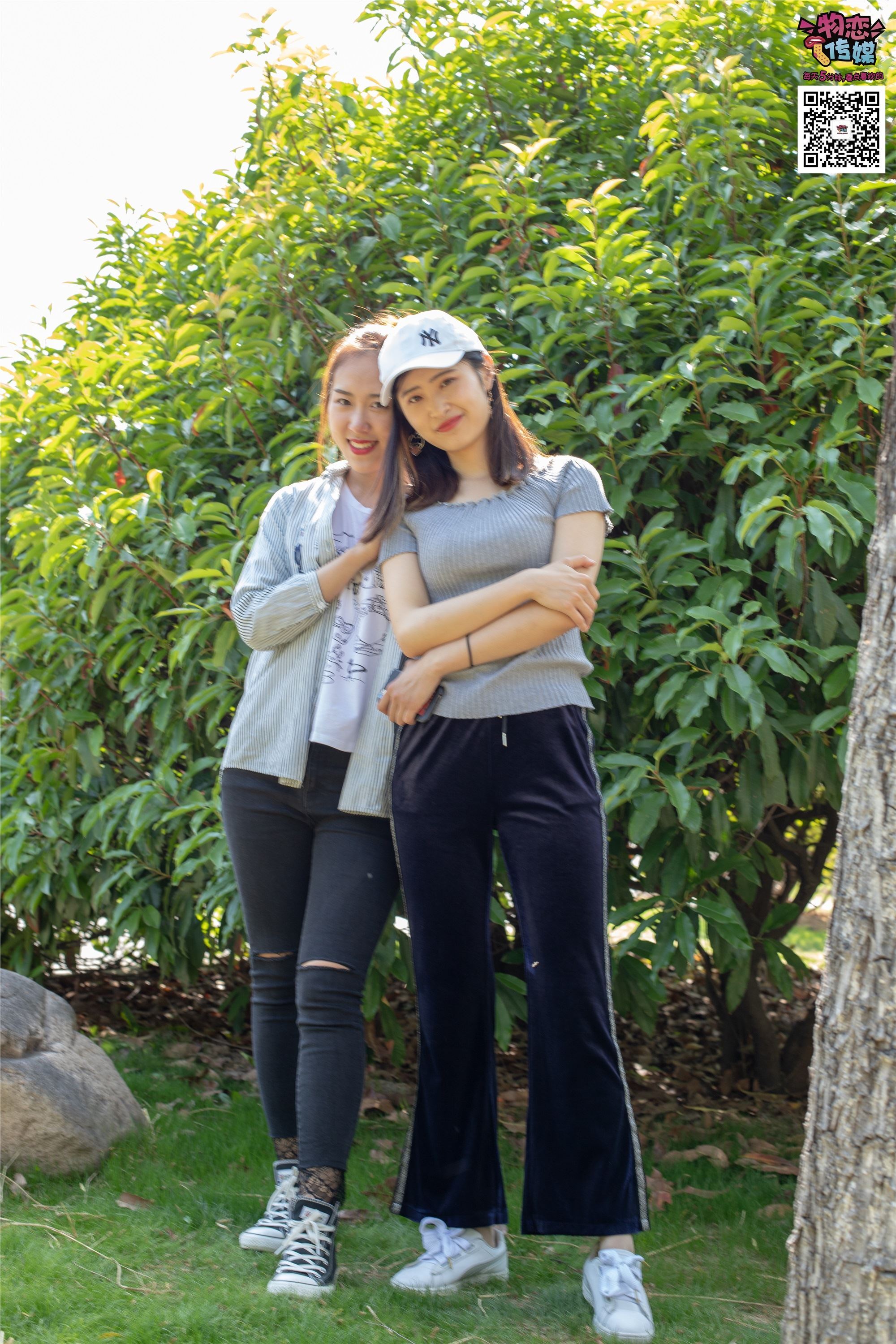 物恋传媒 No.010 纯的闺蜜情，纯纯的鞋子与棉袜