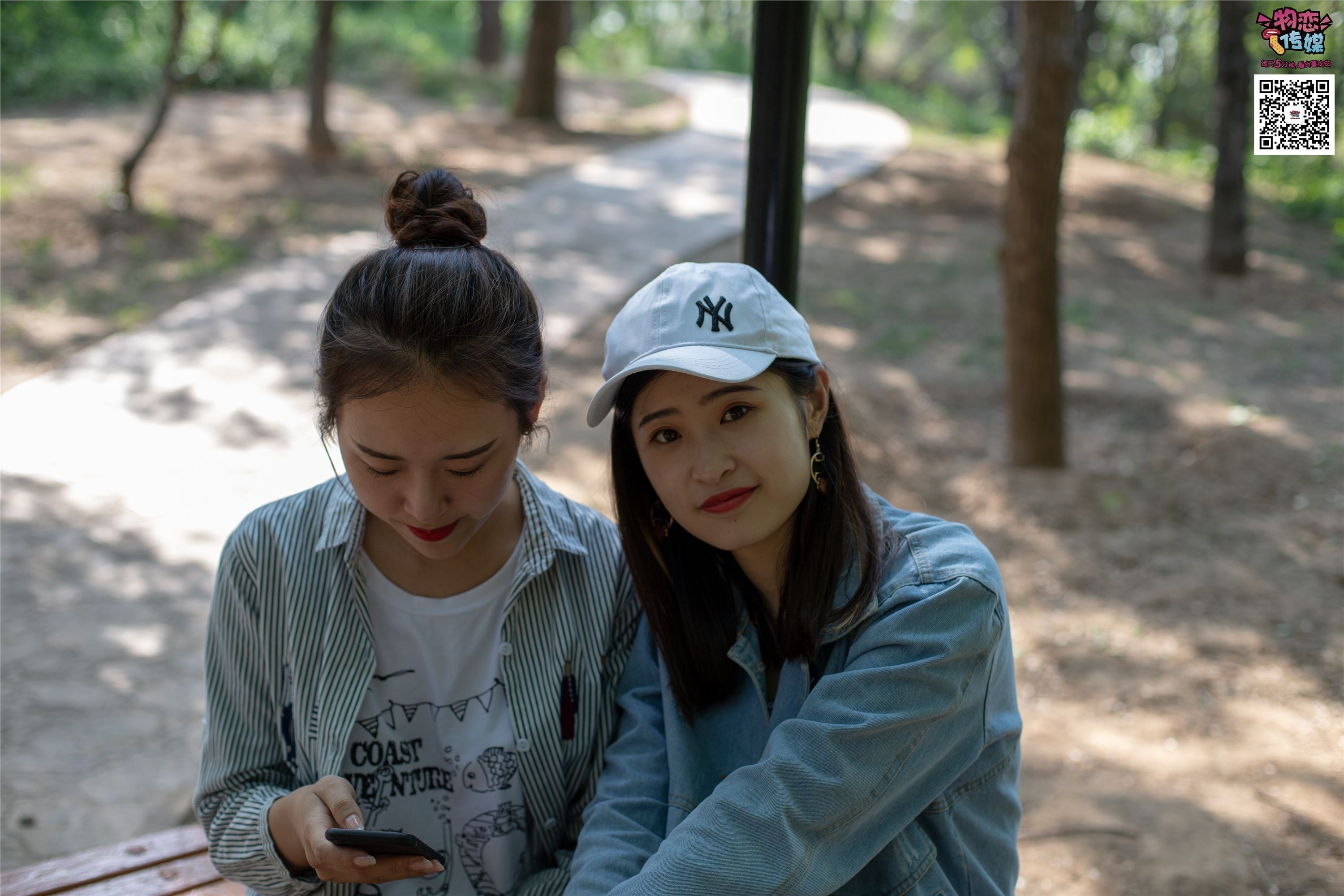 物恋传媒 No.010 纯的闺蜜情，纯纯的鞋子与棉袜