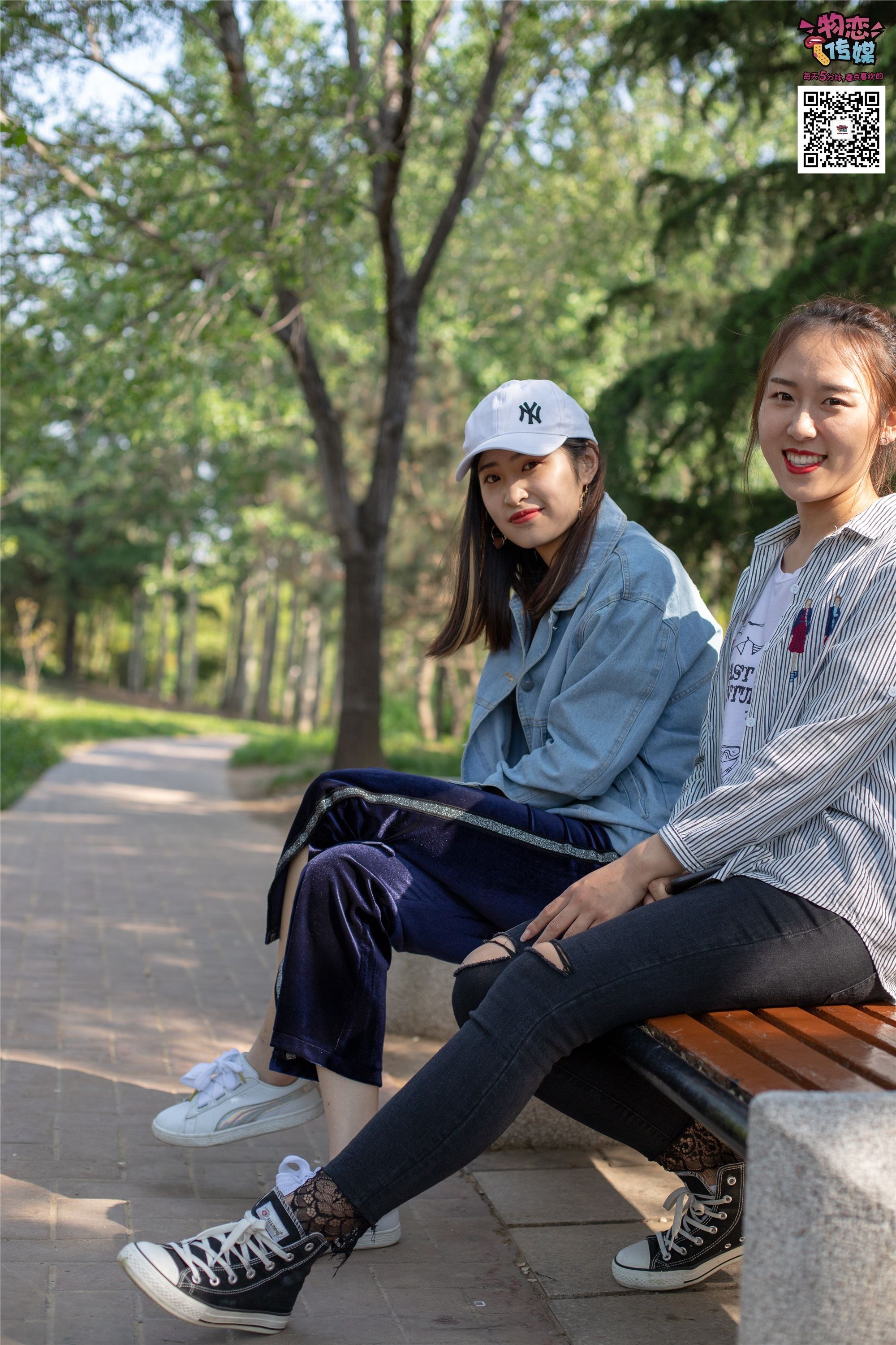 物恋传媒 No.010 纯的闺蜜情，纯纯的鞋子与棉袜