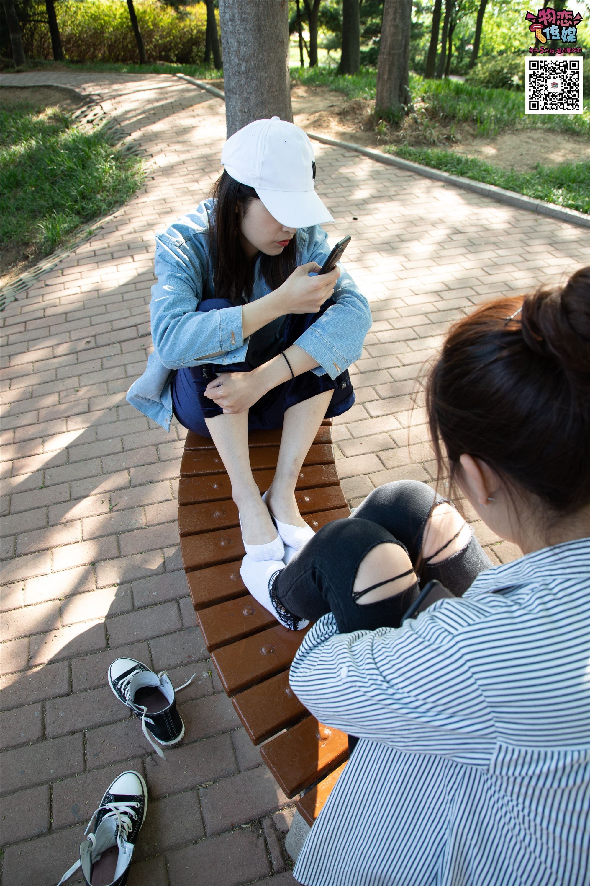 物恋传媒 No.010 纯的闺蜜情，纯纯的鞋子与棉袜