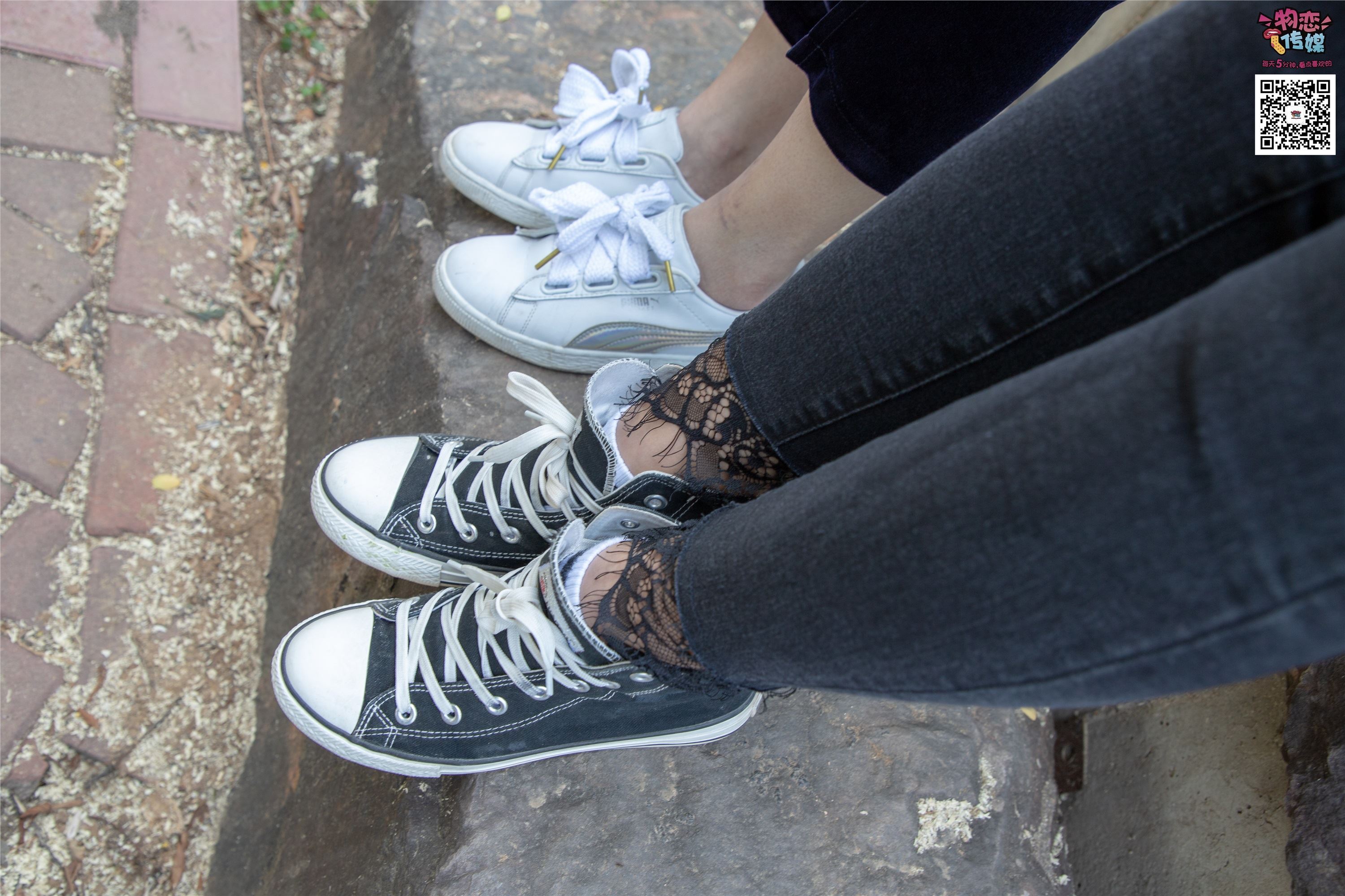 物恋传媒 No.010 纯的闺蜜情，纯纯的鞋子与棉袜