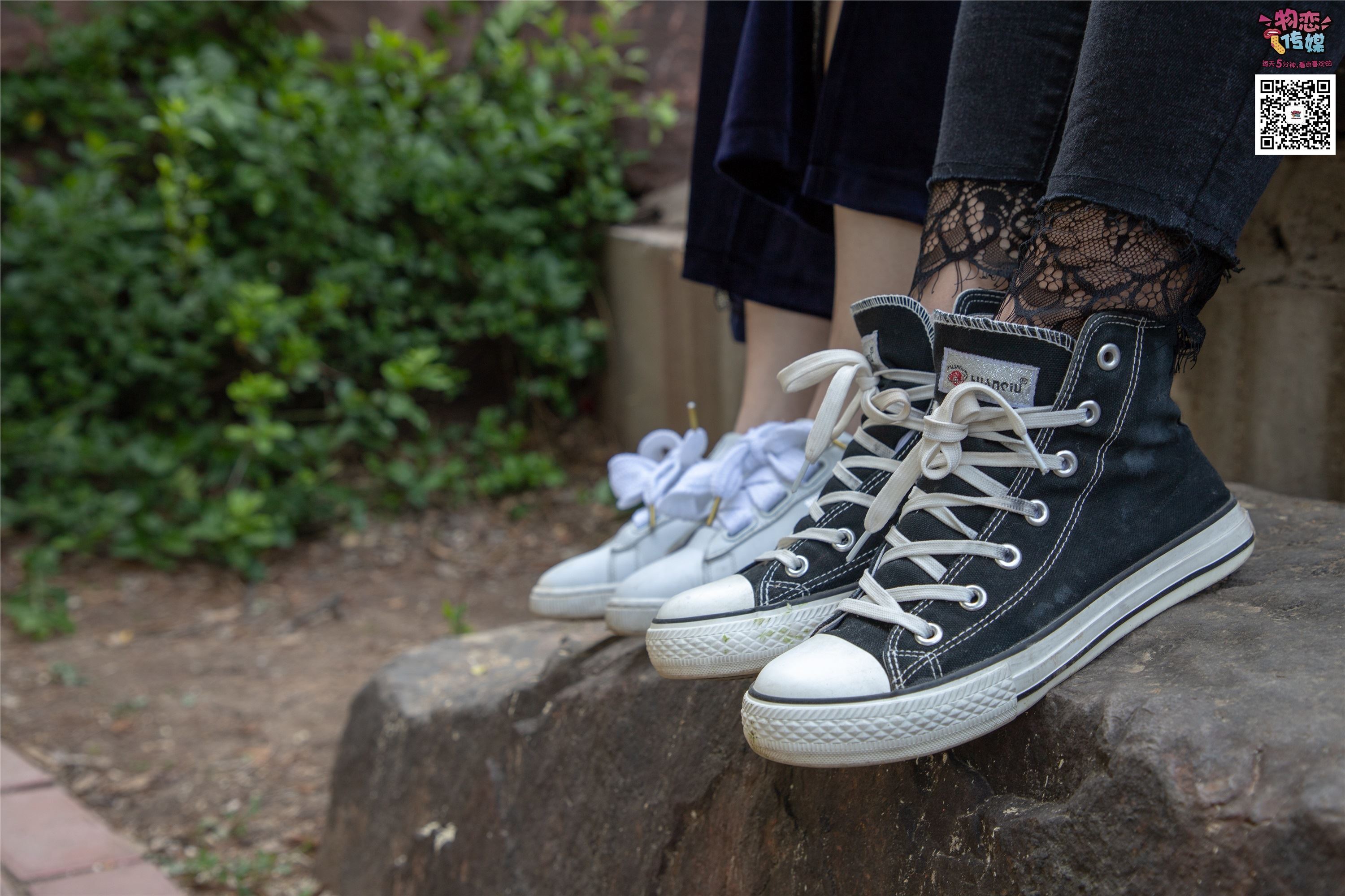 物恋传媒 No.010 纯的闺蜜情，纯纯的鞋子与棉袜