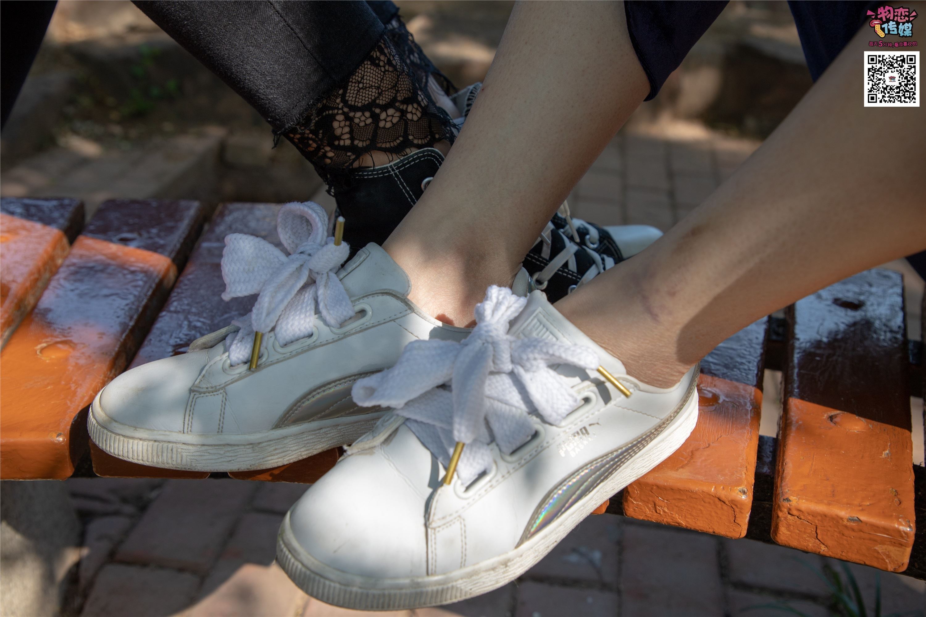 物恋传媒 No.010 纯的闺蜜情，纯纯的鞋子与棉袜