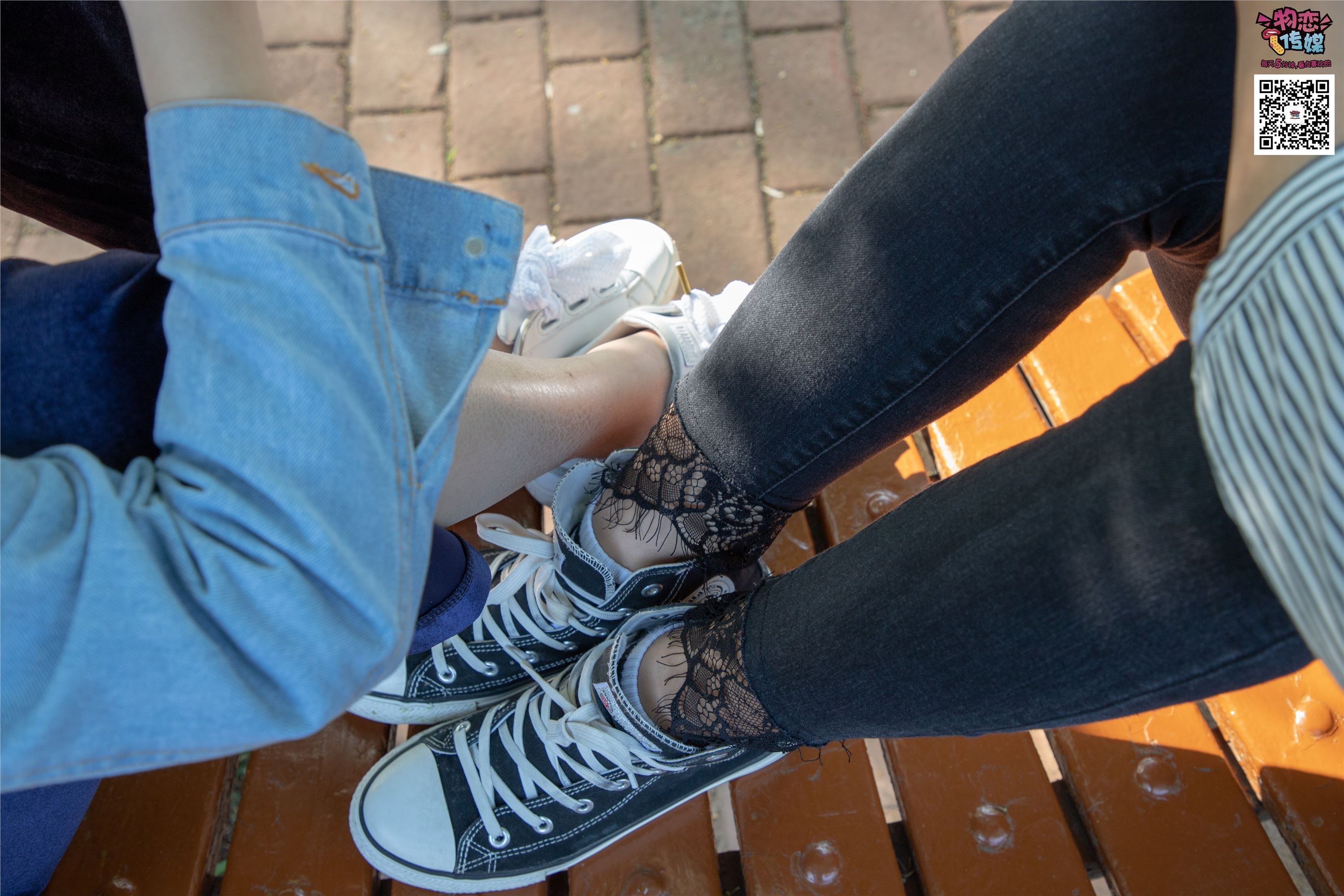 物恋传媒 No.010 纯的闺蜜情，纯纯的鞋子与棉袜