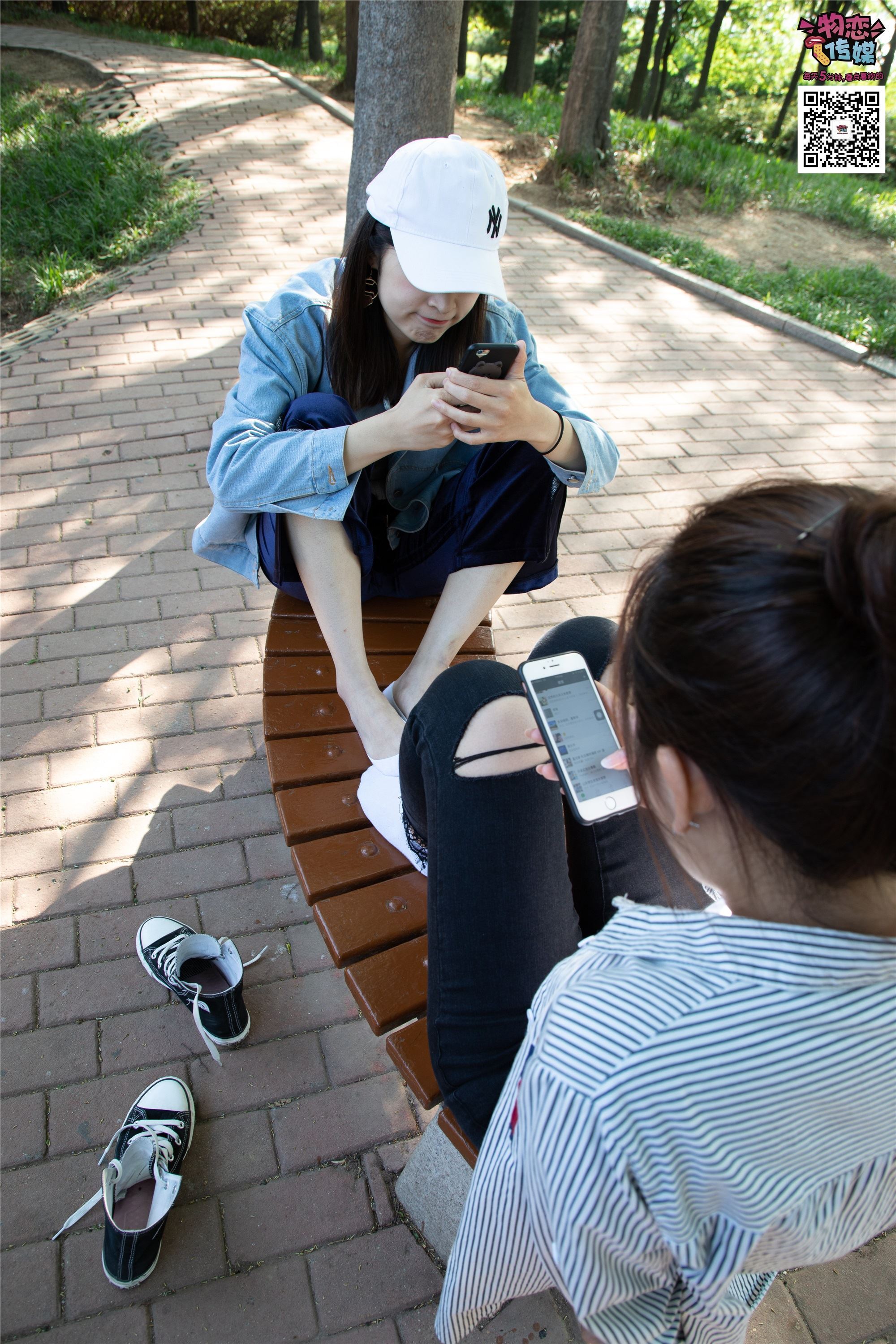 物恋传媒 No.010 纯的闺蜜情，纯纯的鞋子与棉袜