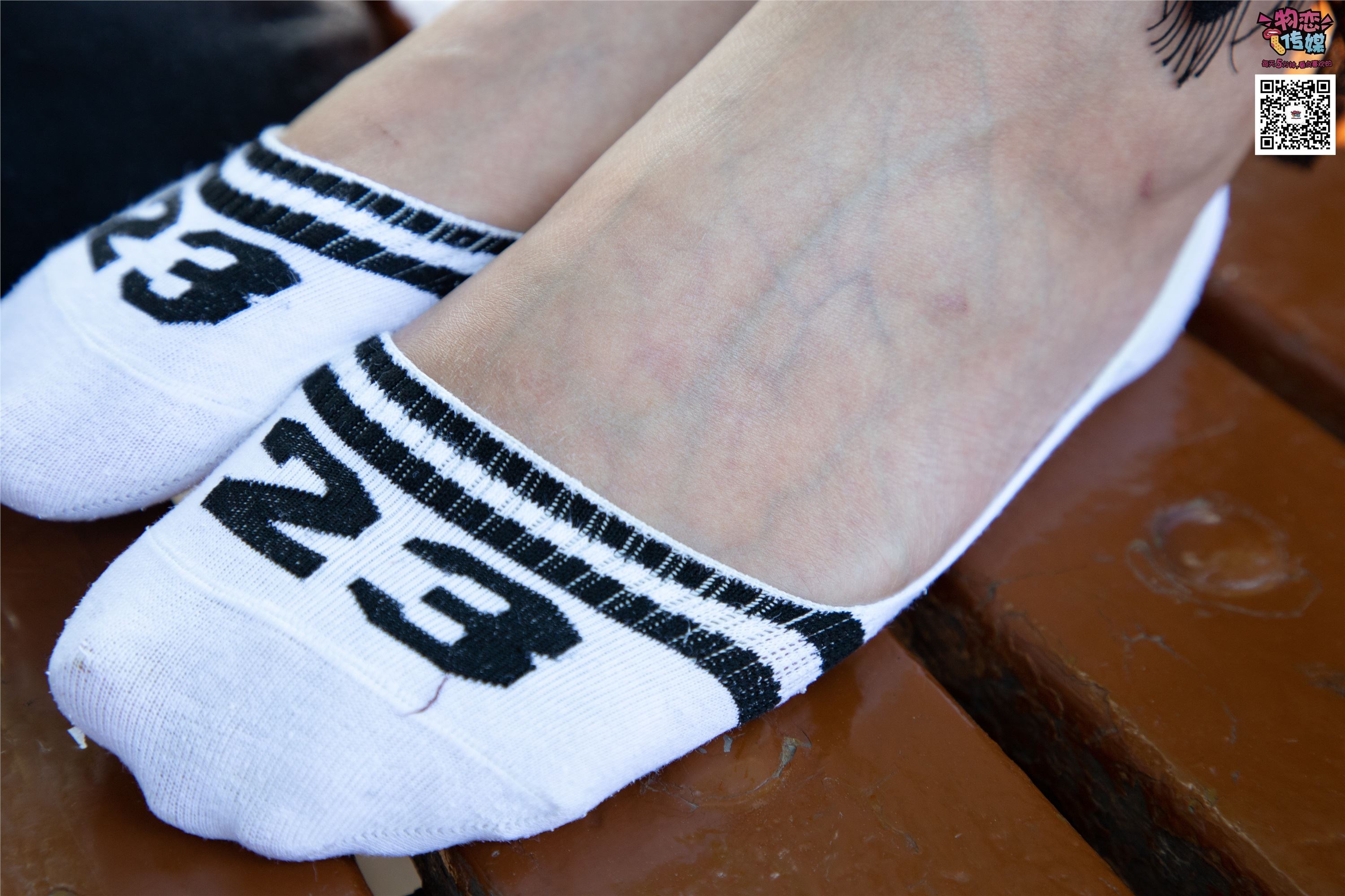 物恋传媒 No.010 纯的闺蜜情，纯纯的鞋子与棉袜