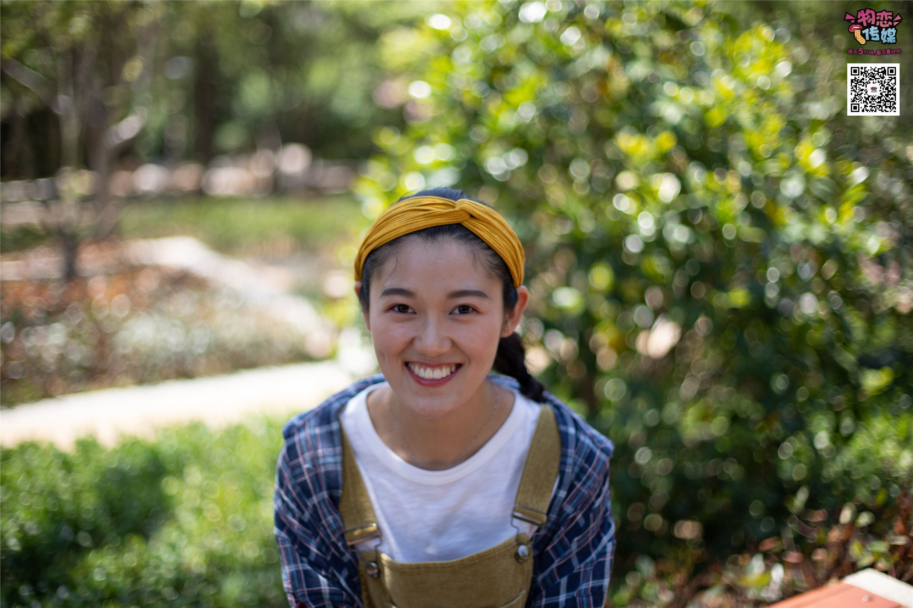 物恋传媒 No.013 气质独特的邻家小妹,粉色小棉袜加白袜哦