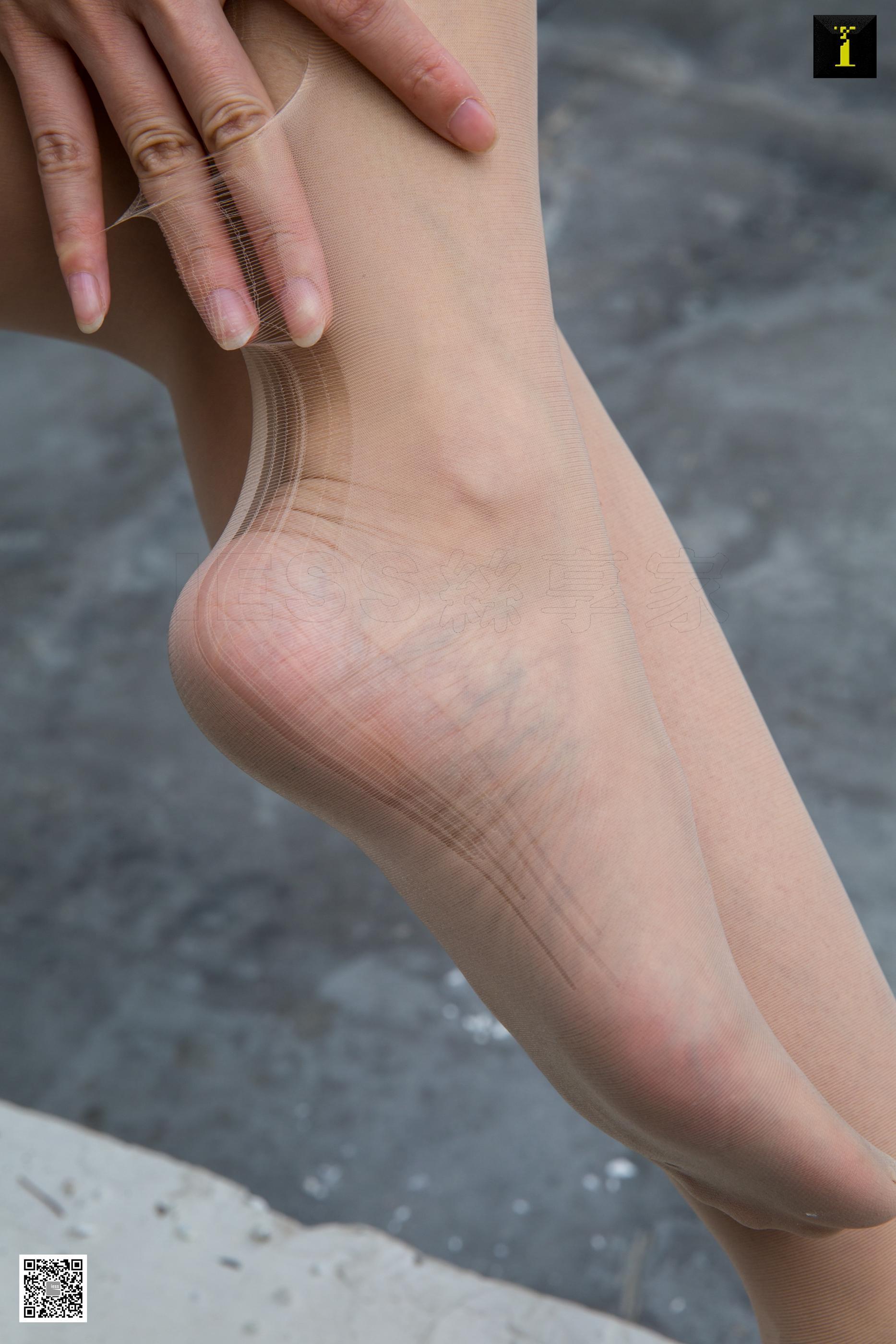 IESS异思趣向  2020.04.08 丝享家717 秋秋 酒红小礼服