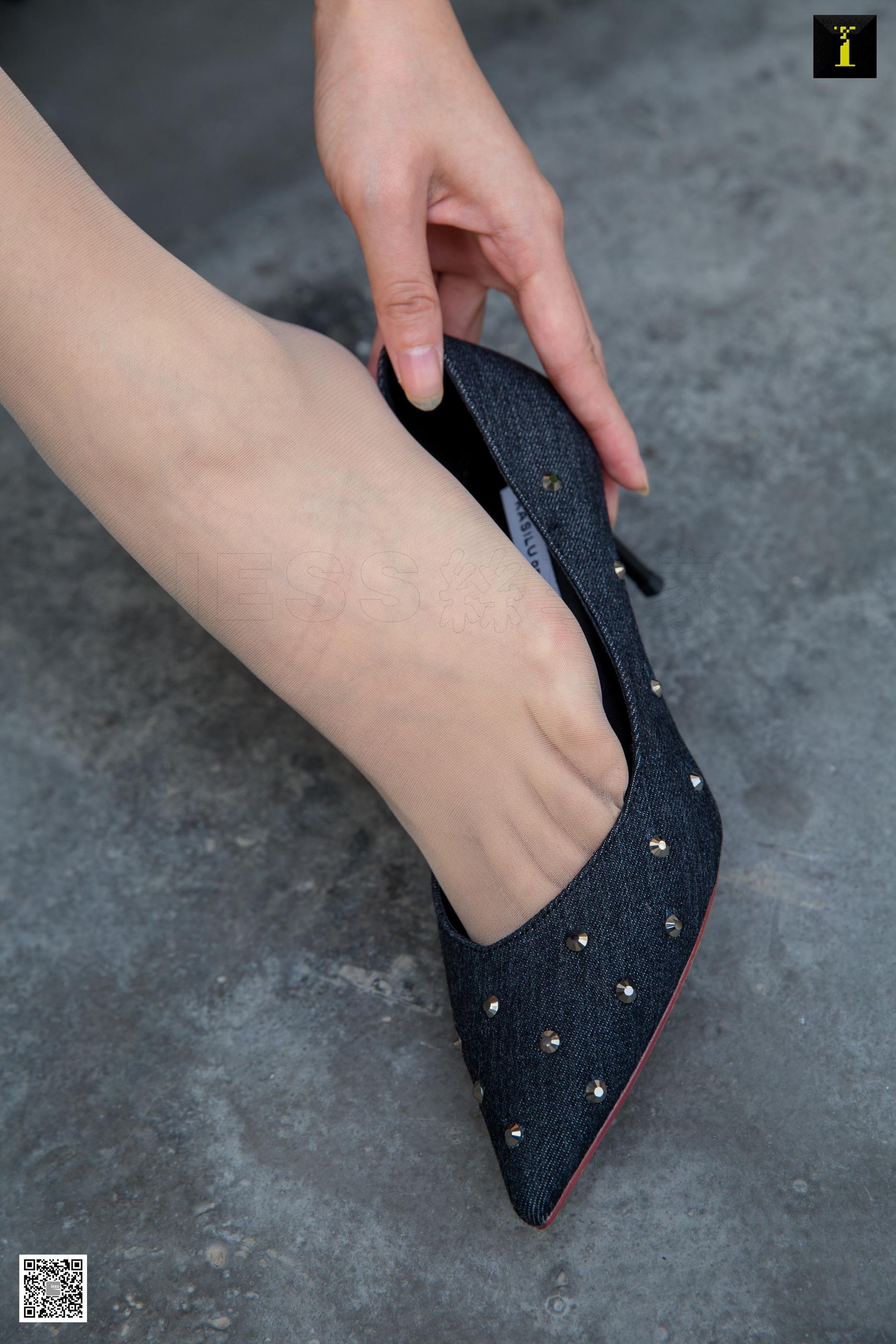 IESS异思趣向  2020.04.08 丝享家717 秋秋 酒红小礼服