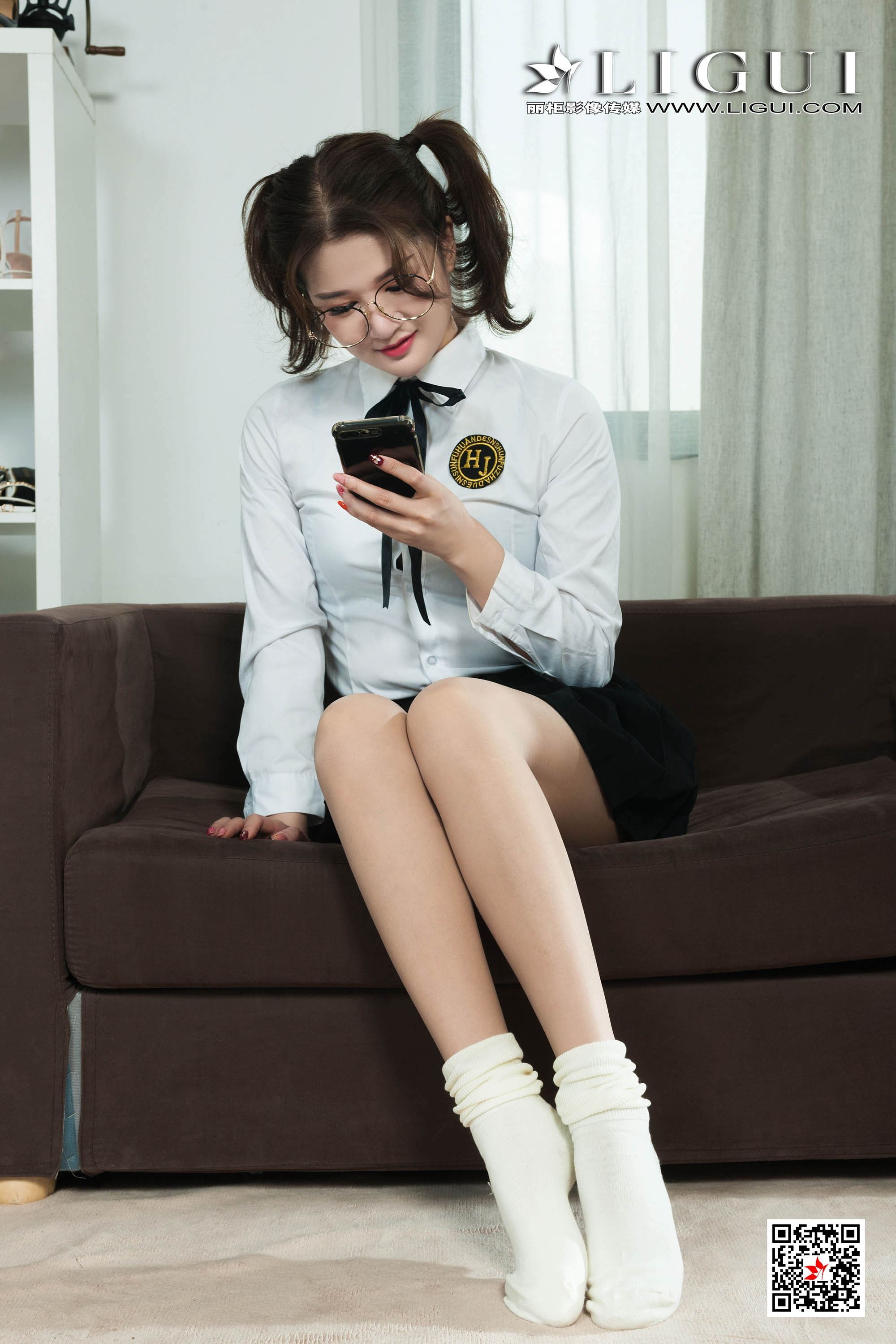 Ligui丽柜 2020.04.09《双生花》之一网情深