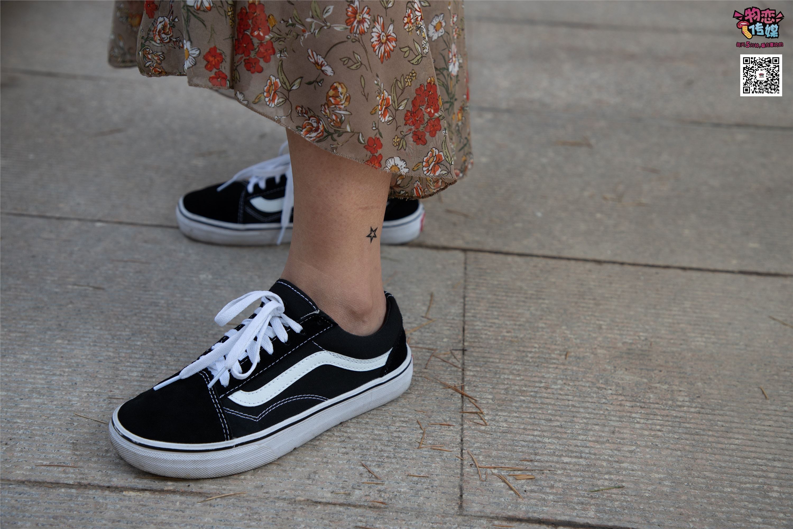 物恋传媒 No.017 你们喜欢的vans配船袜,无与伦比的美丽