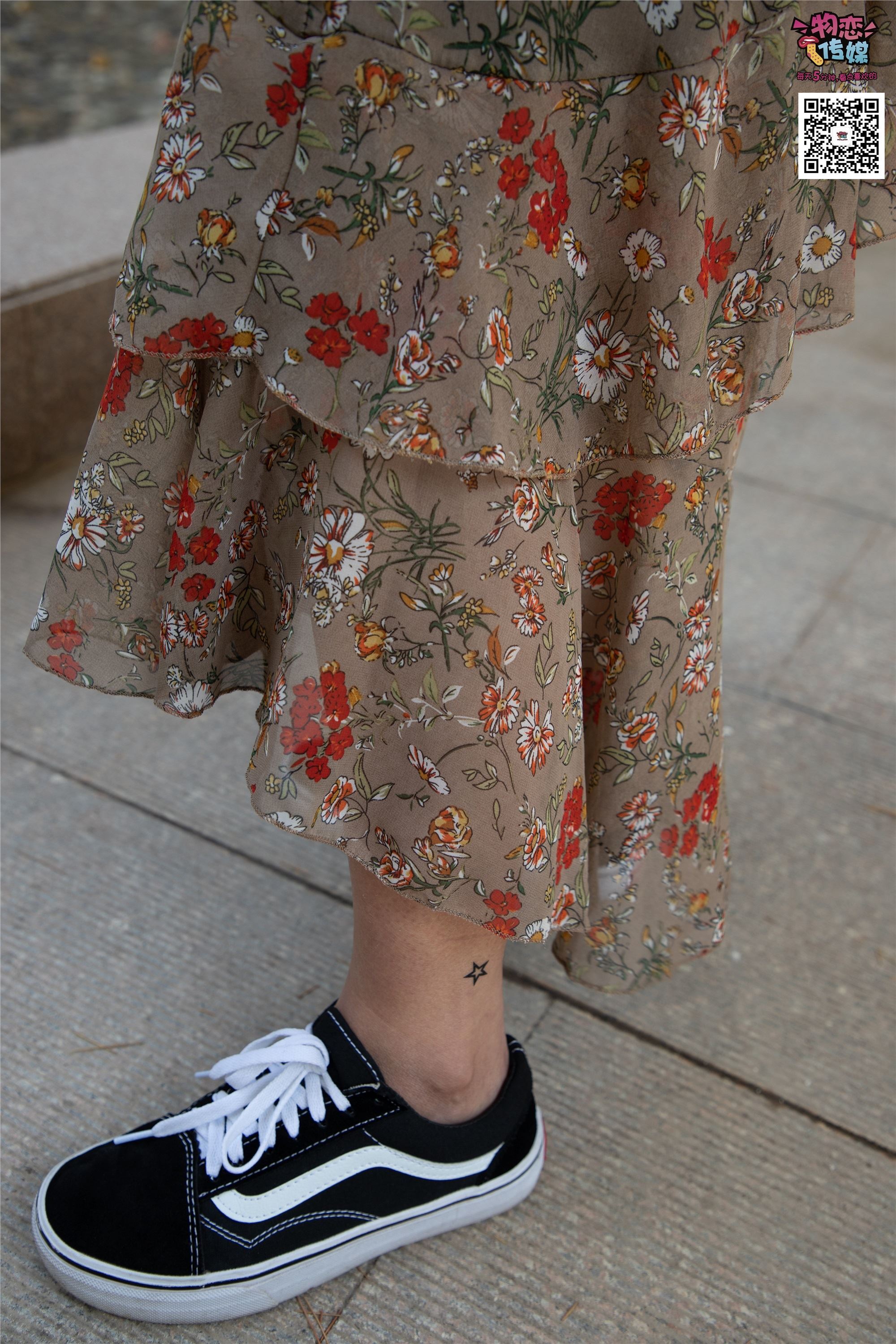 物恋传媒 No.017 你们喜欢的vans配船袜,无与伦比的美丽