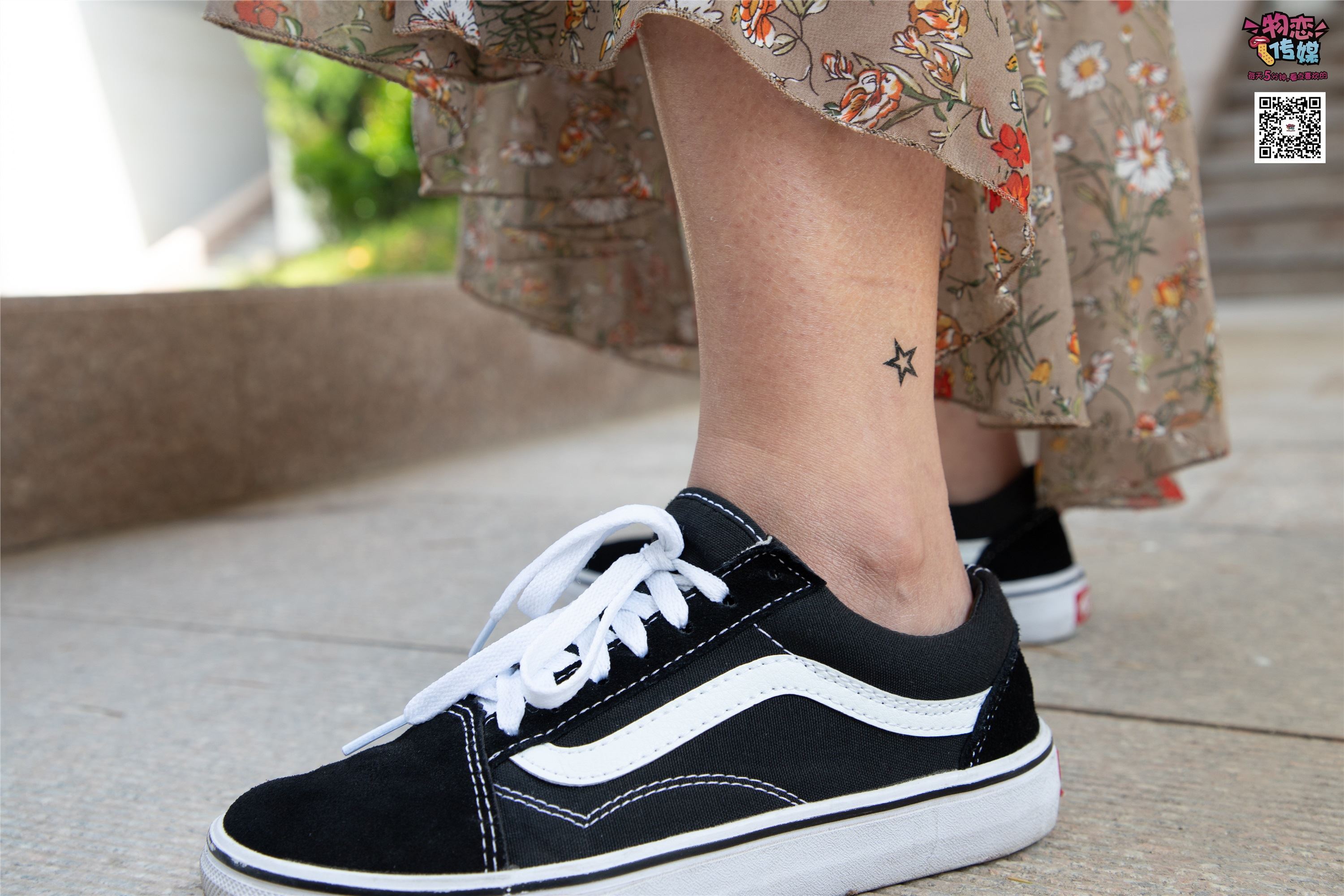 物恋传媒 No.017 你们喜欢的vans配船袜,无与伦比的美丽