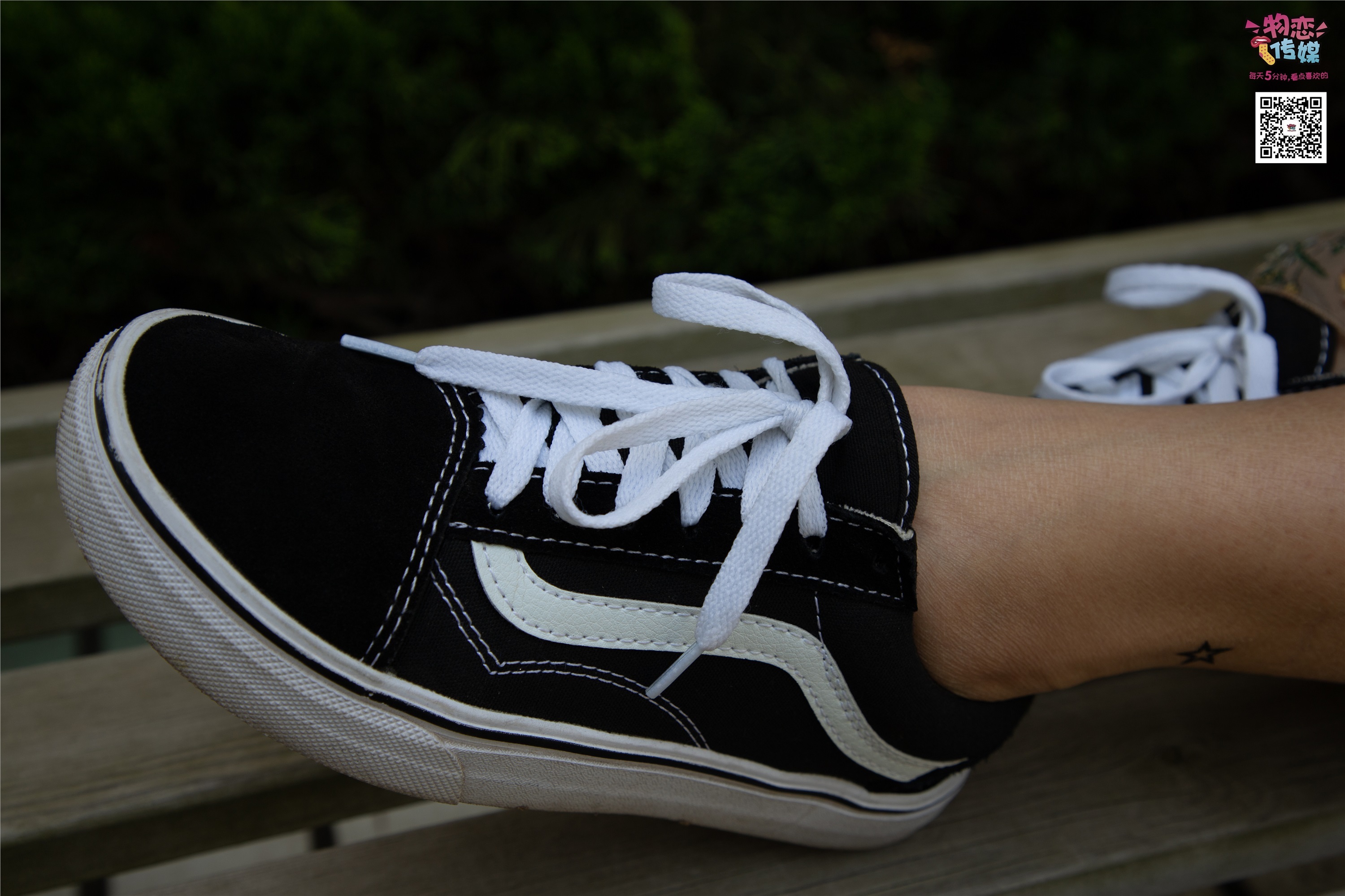 物恋传媒 No.017 你们喜欢的vans配船袜,无与伦比的美丽