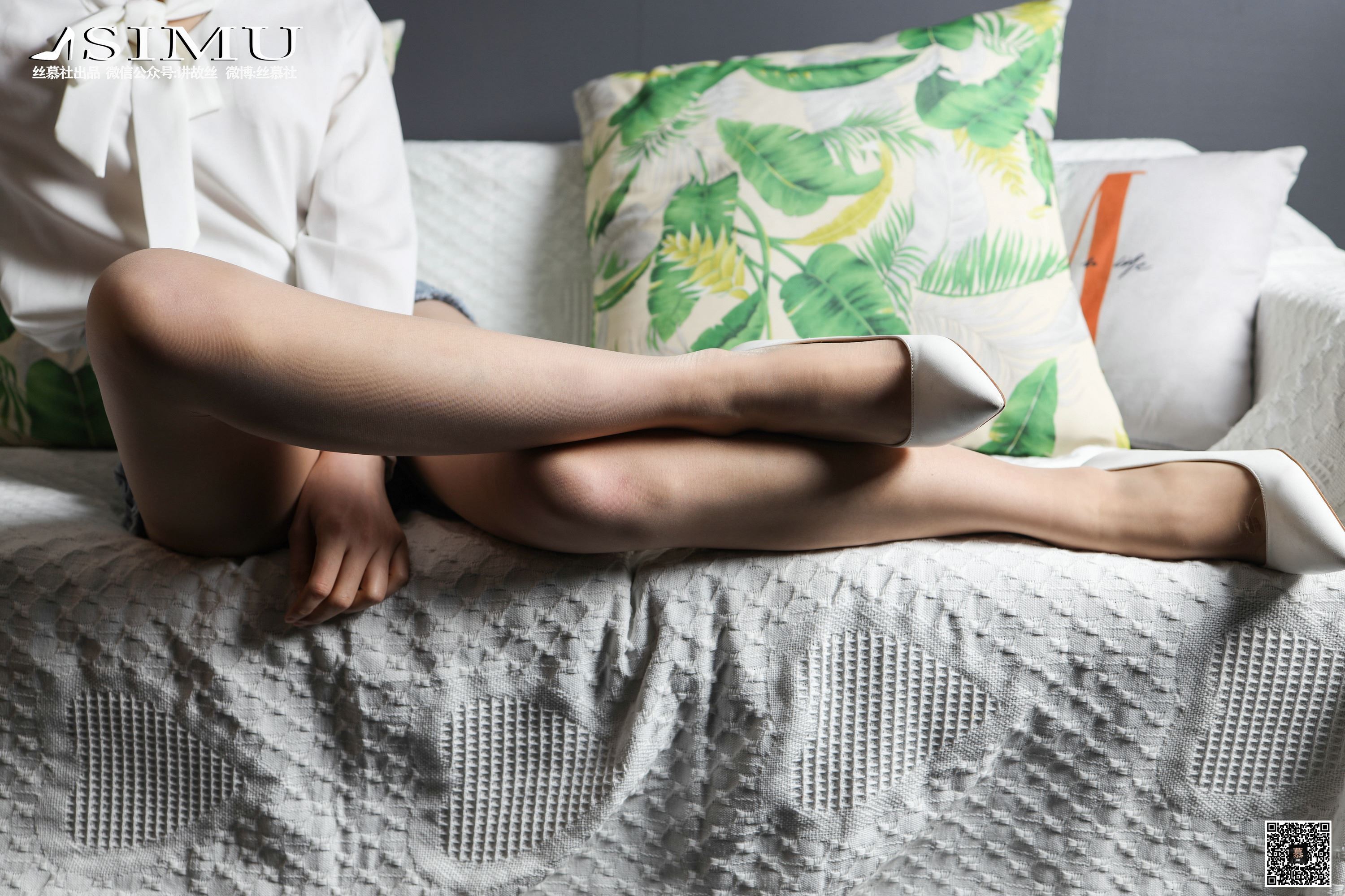 丝慕写真 SM196 佳佳 - 肉丝小热裤