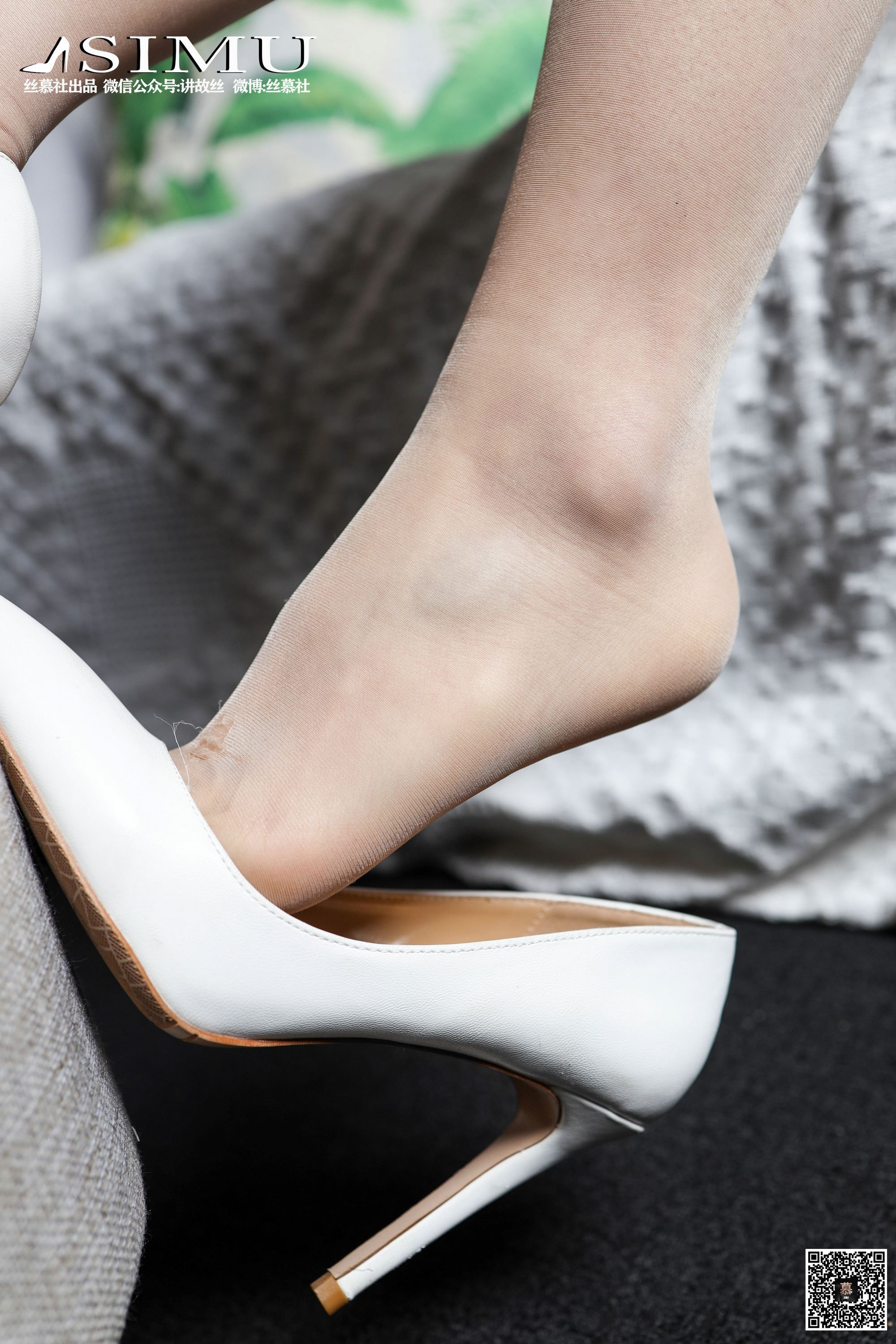 丝慕写真 SM196 佳佳 - 肉丝小热裤