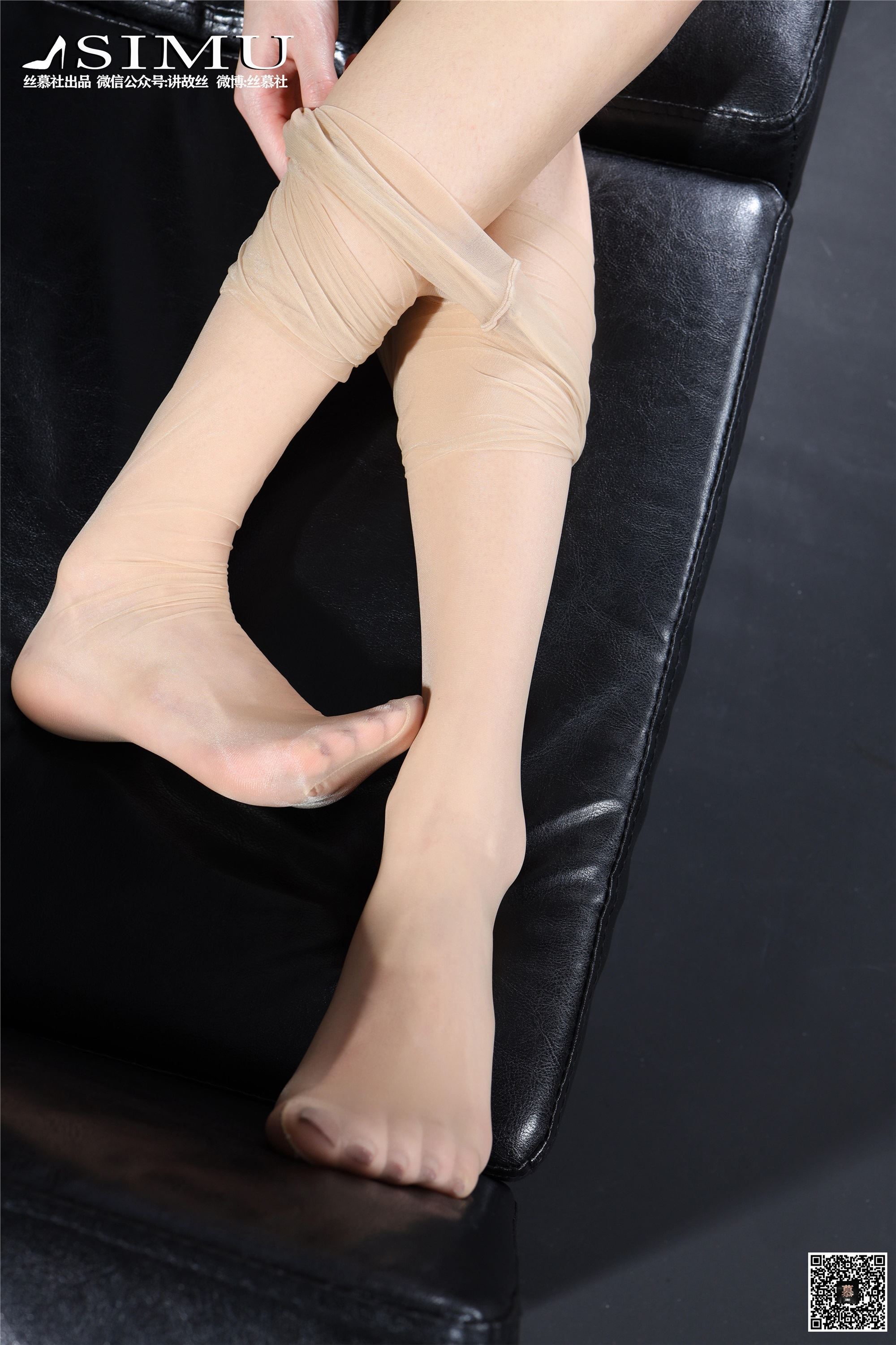 丝慕写真 SM202 熙熙 《零零后的新职员》