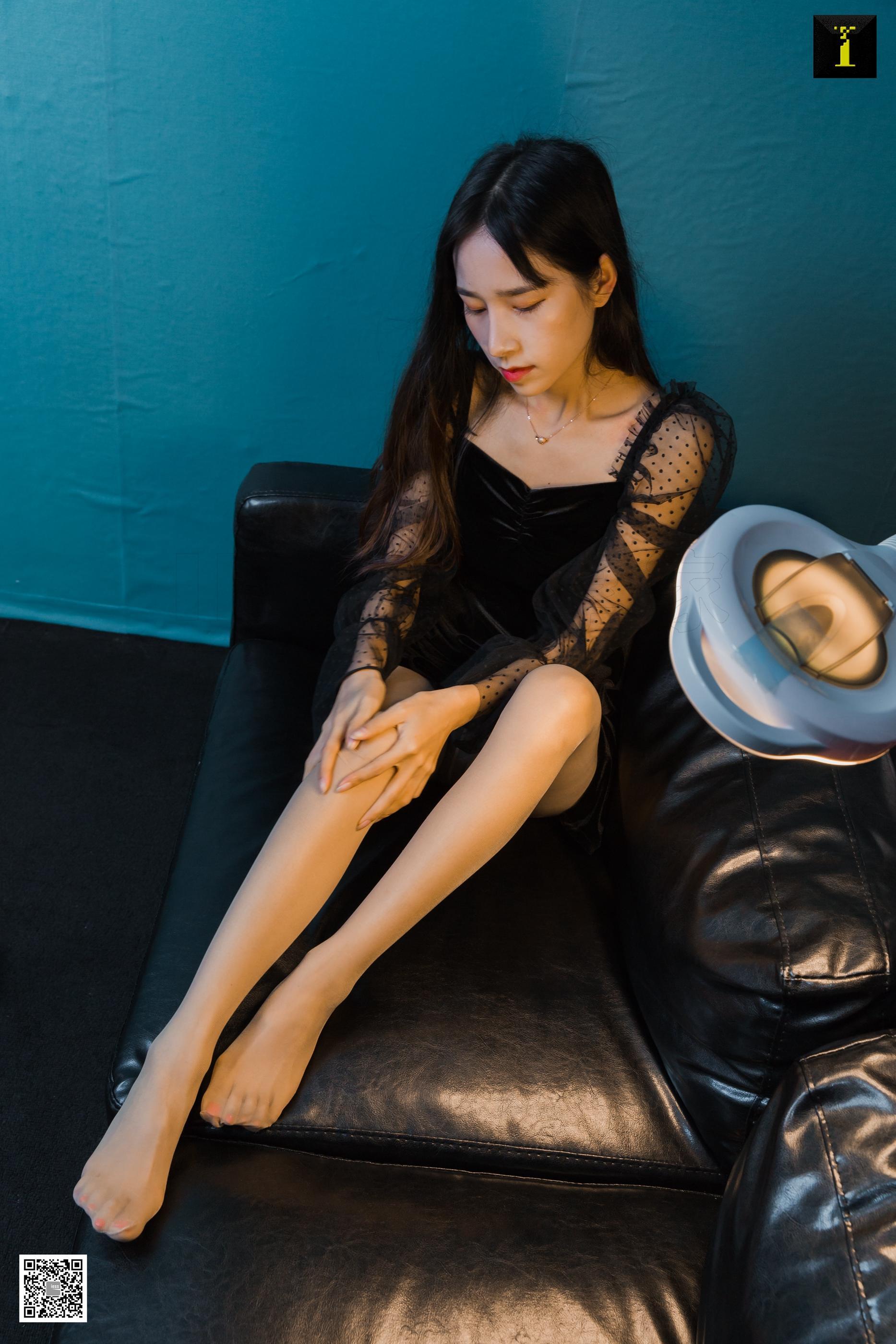 IESS异思趣向  2020.04.10 丝享家719  美子 复古波点控