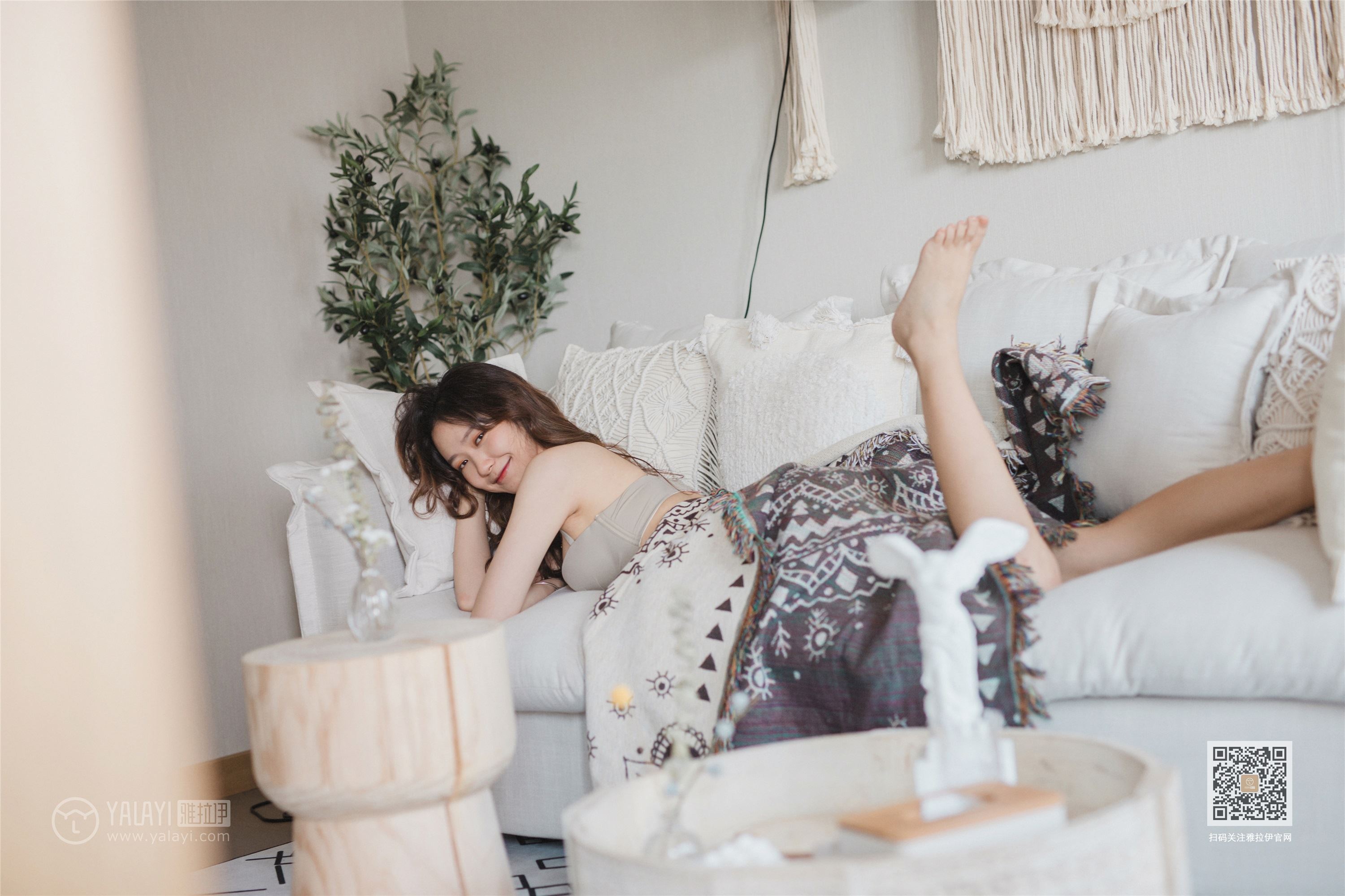 YALAYI雅拉伊  2019.12.20 Y496 晓琳 想你的呵护