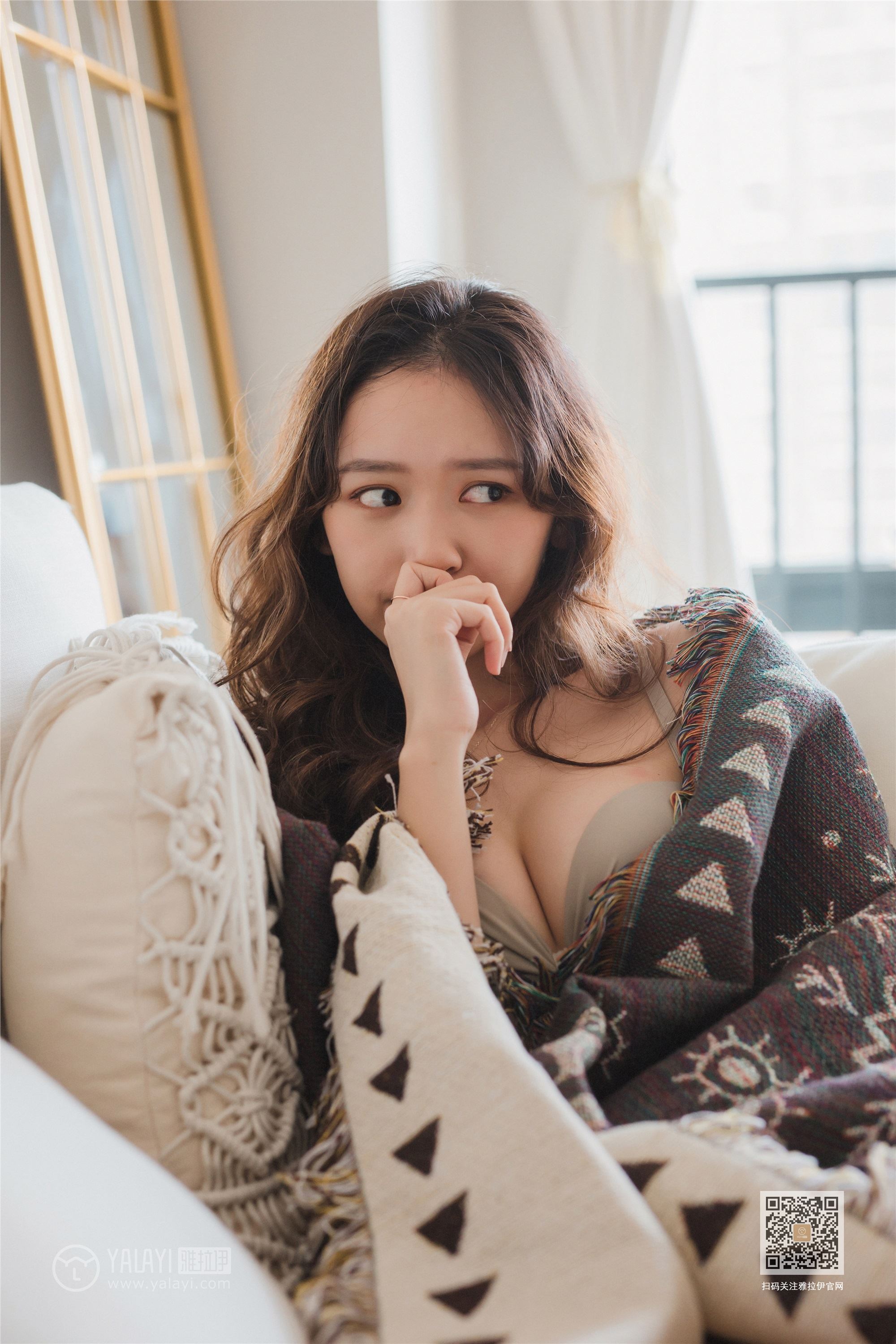 YALAYI雅拉伊  2019.12.20 Y496 晓琳 想你的呵护