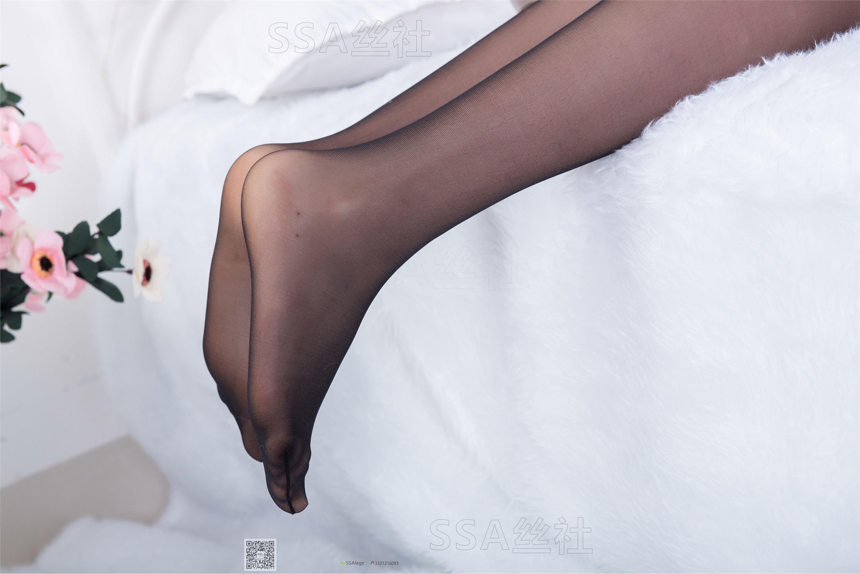 SSA丝社 069期 云云丰满黑丝旗袍的诱惑