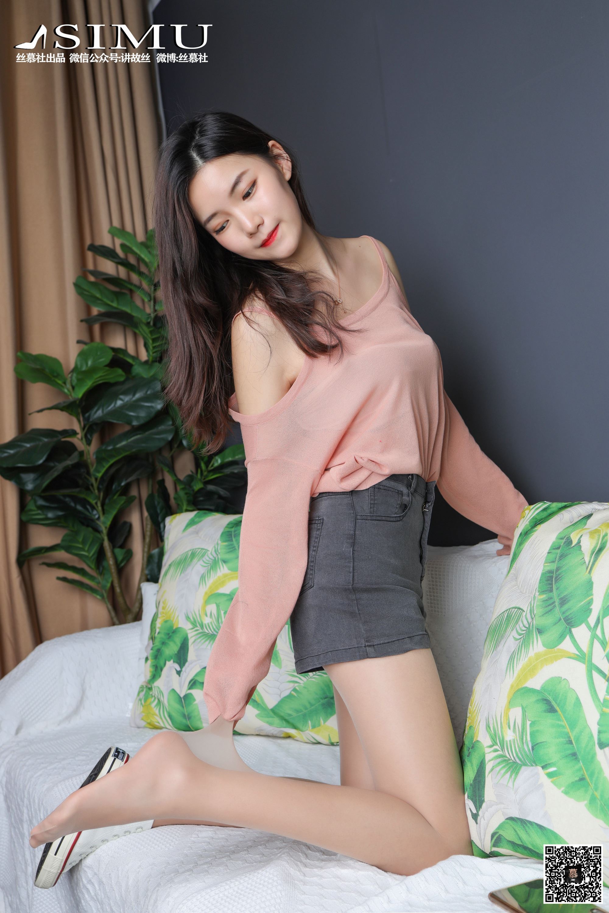 丝慕写真 SM206 文欣 - 玉足萝莉