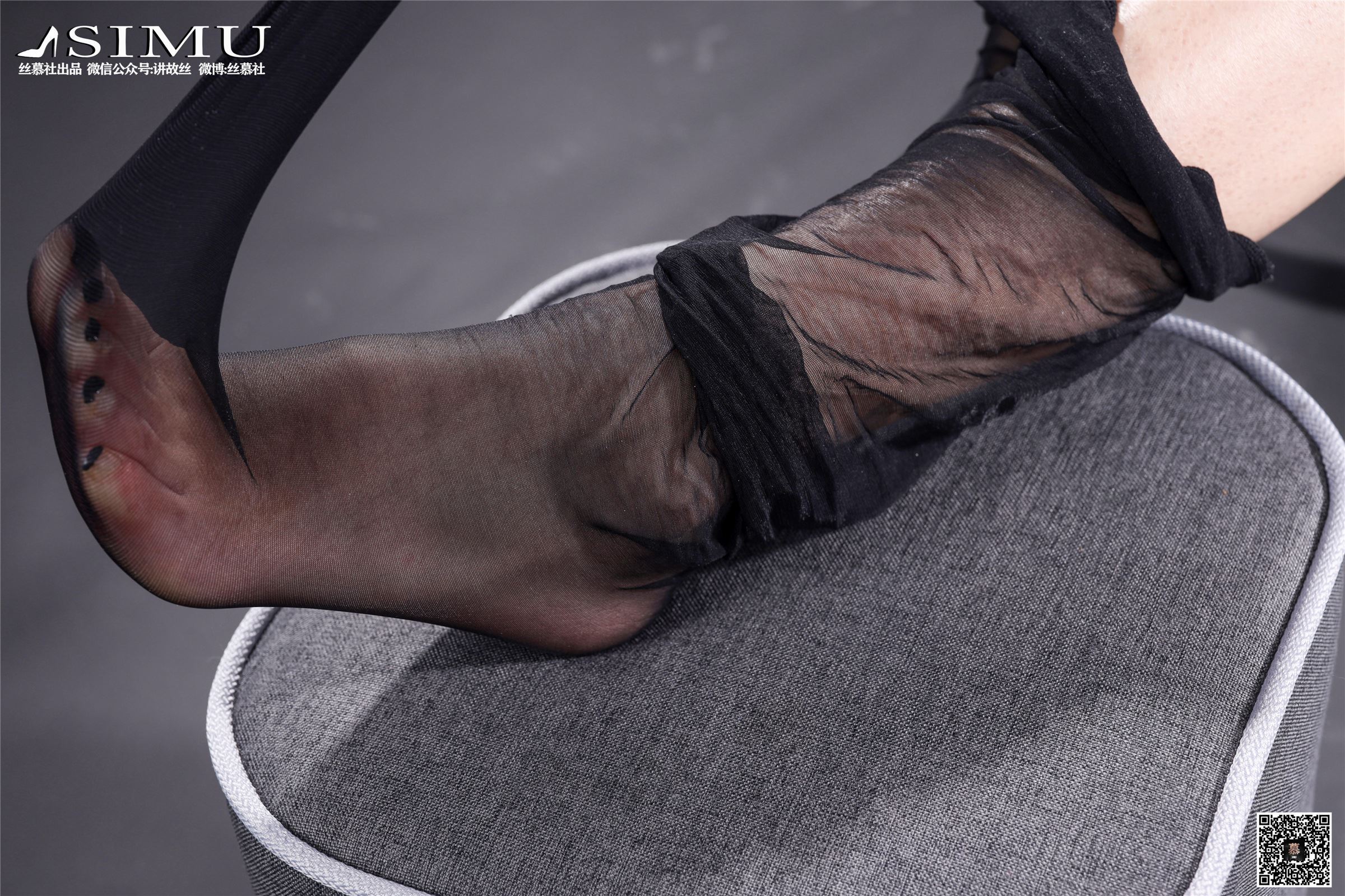 丝慕写真 SM207 双双 《制服系列之办公室白领》