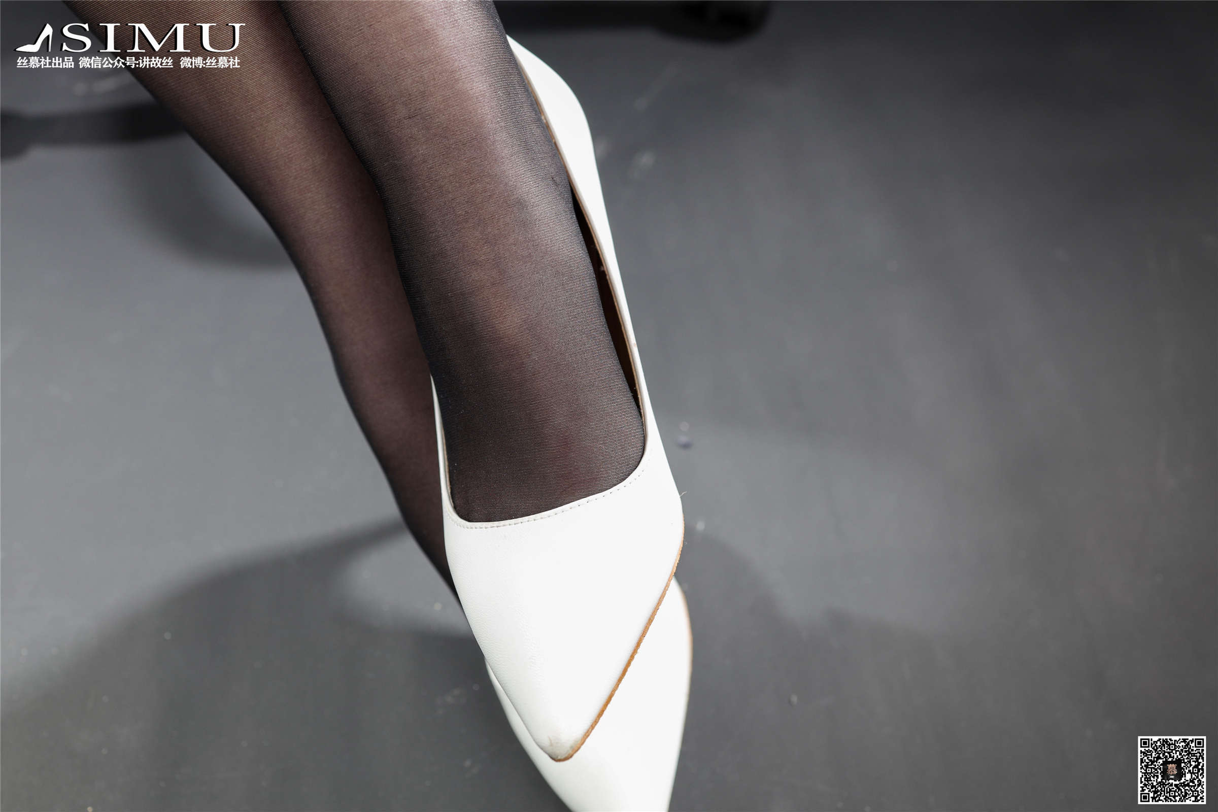 丝慕写真 SM207 双双 《制服系列之办公室白领》