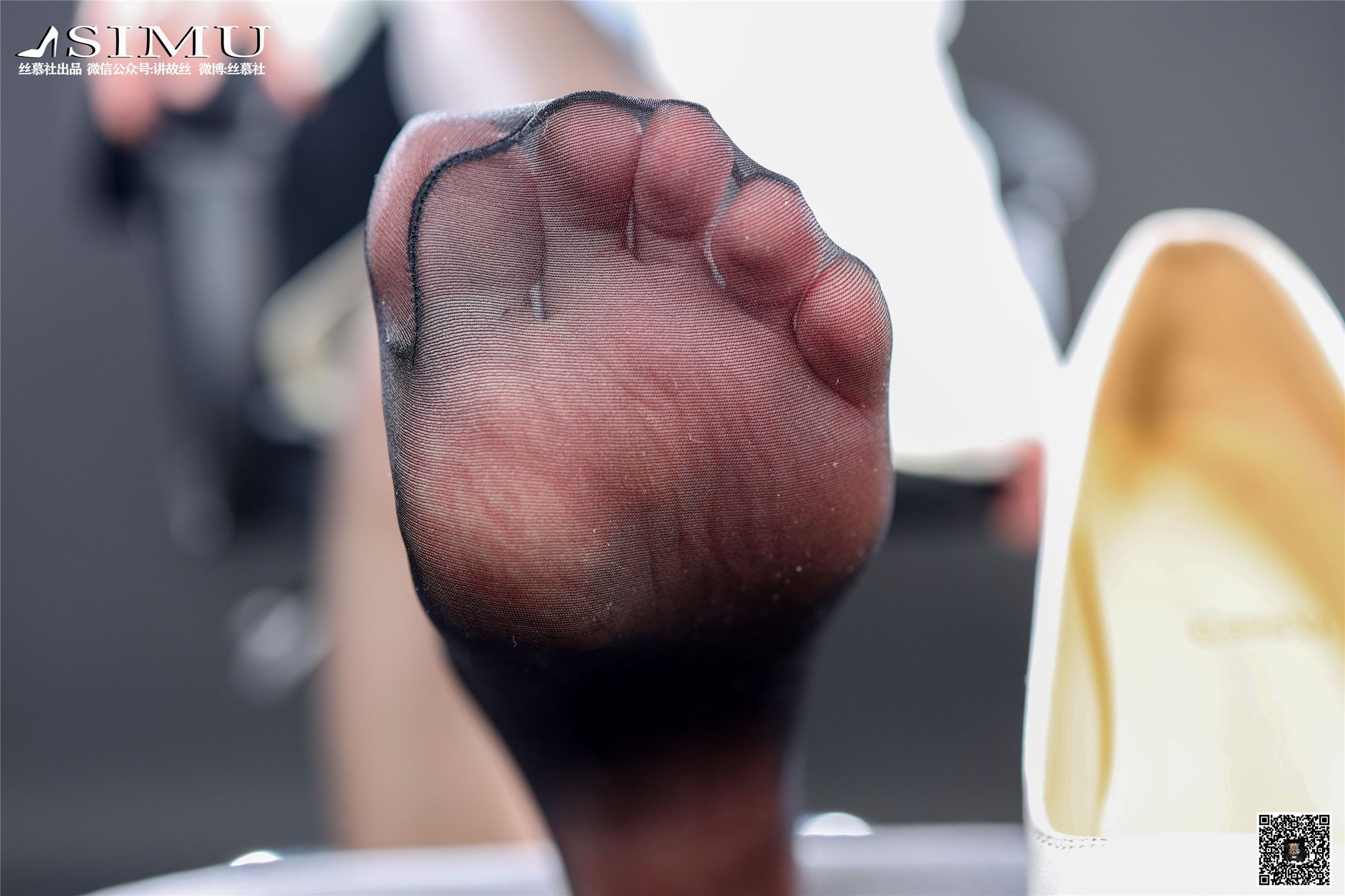 丝慕写真 SM207 双双 《制服系列之办公室白领》