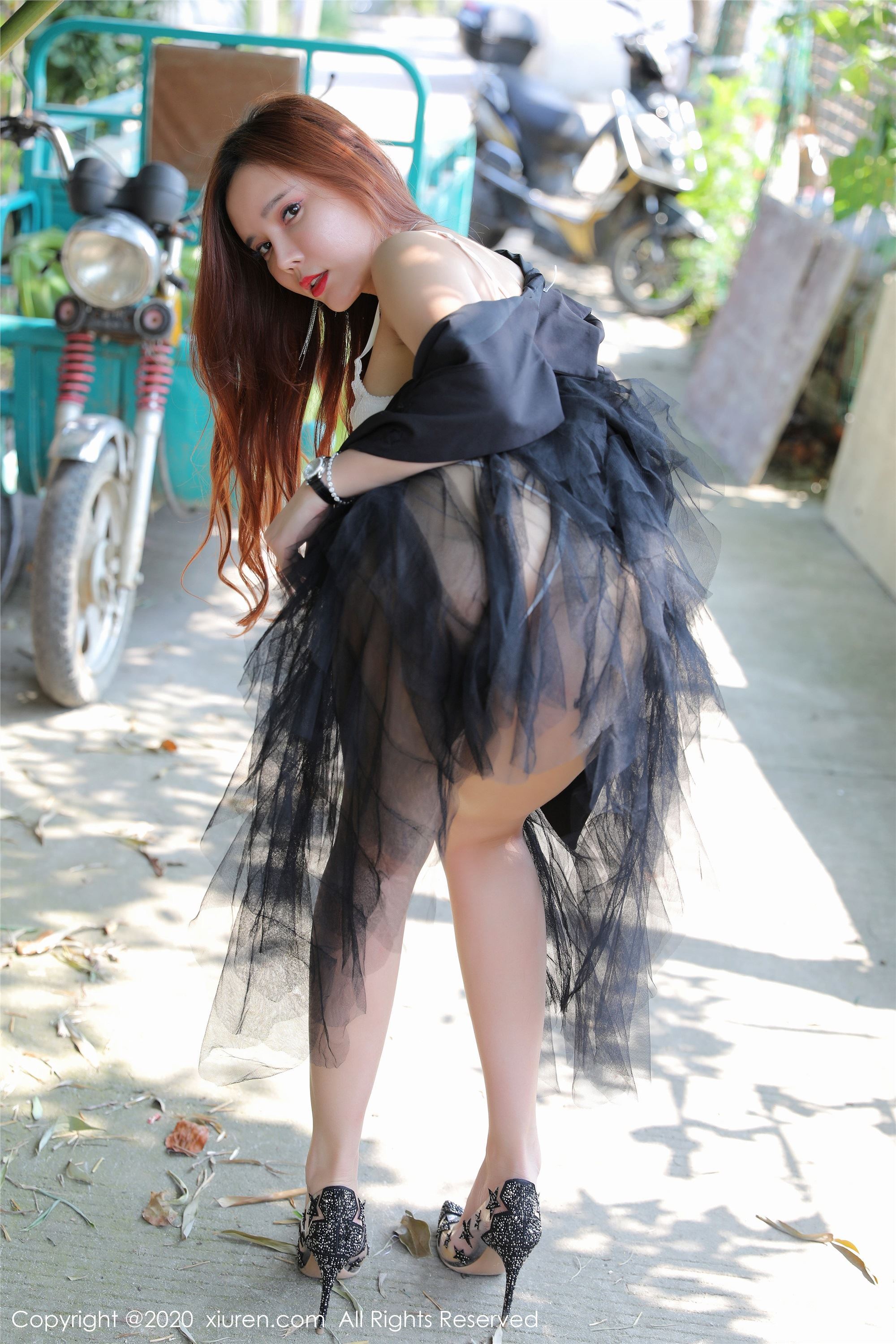 XIUREN秀人网 2020.03.11 No.2048 艾小青