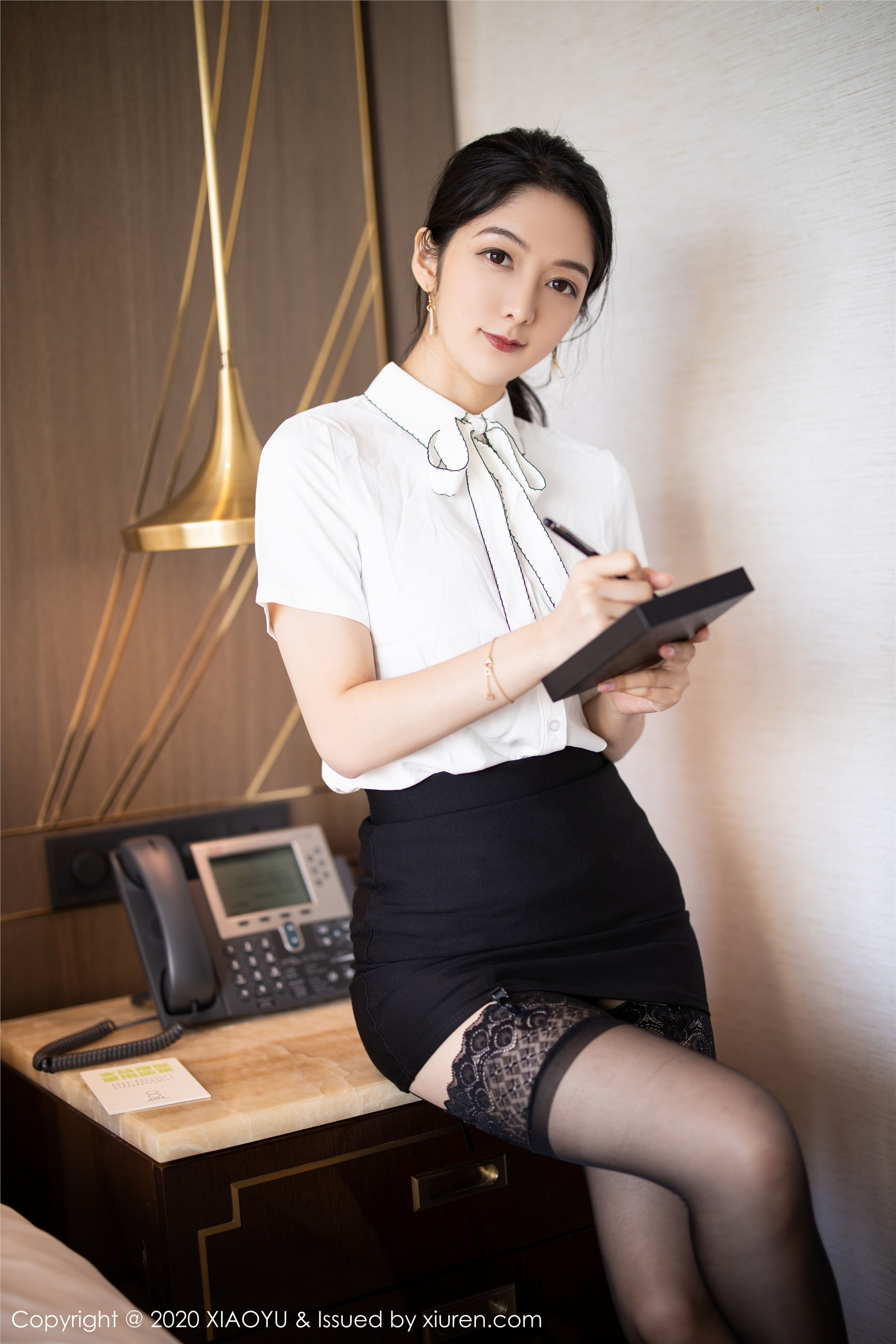 XIAOYU 语画界 2020.03.02 Vol.258 Angela小热巴