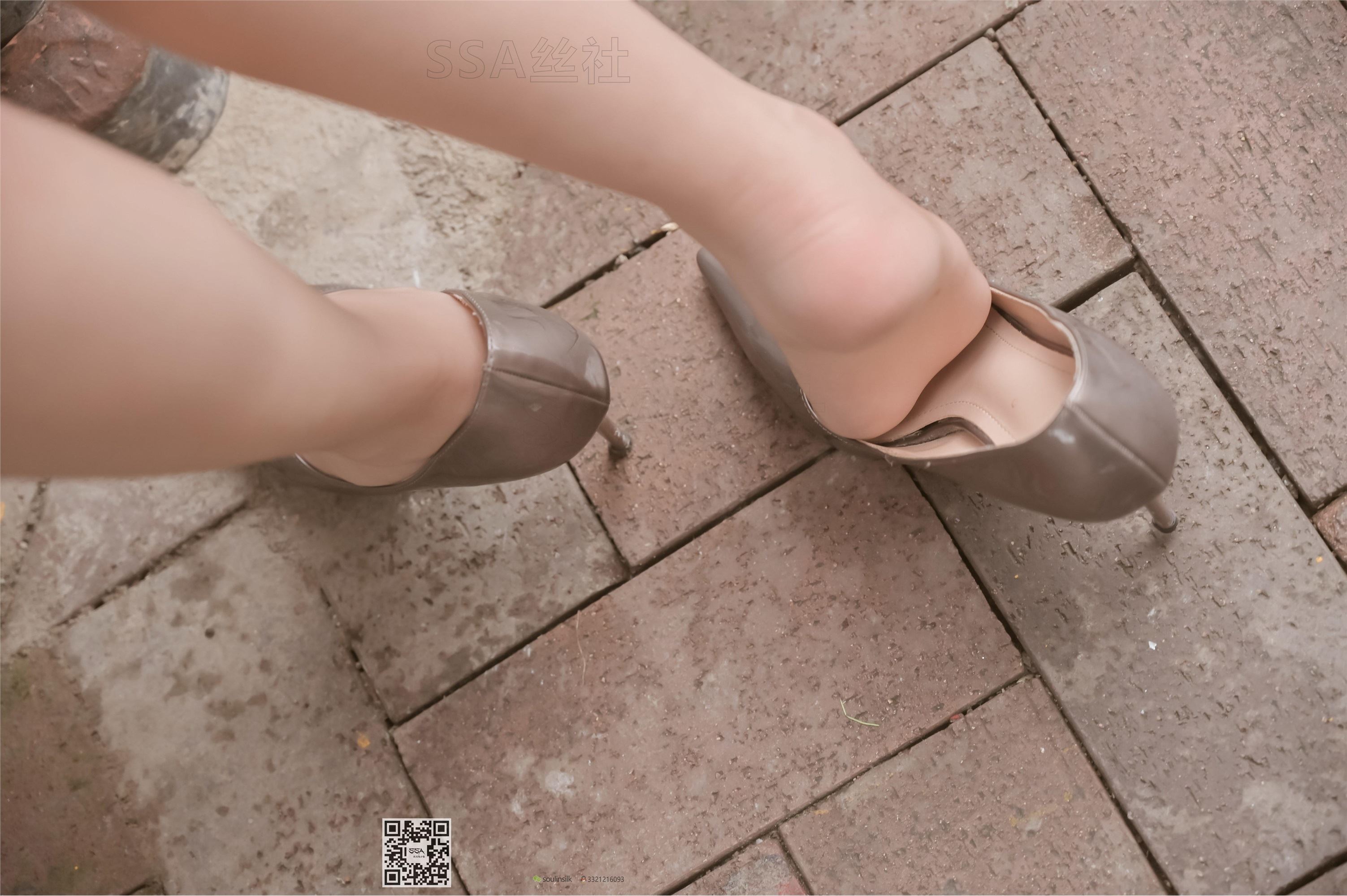 SSA丝社 099期 雪梨街拍短裙丝袜