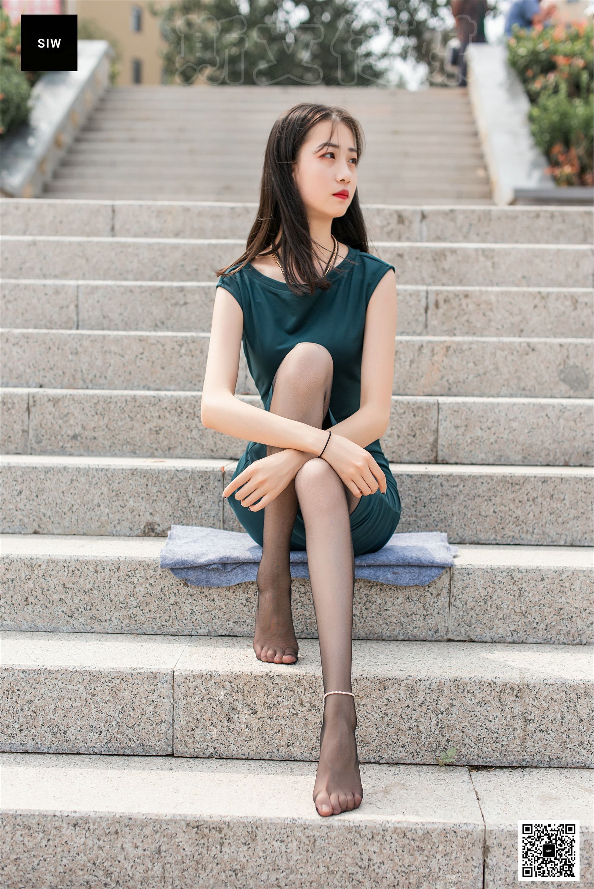 SIW斯文传媒 水岸沉思 - 雯静