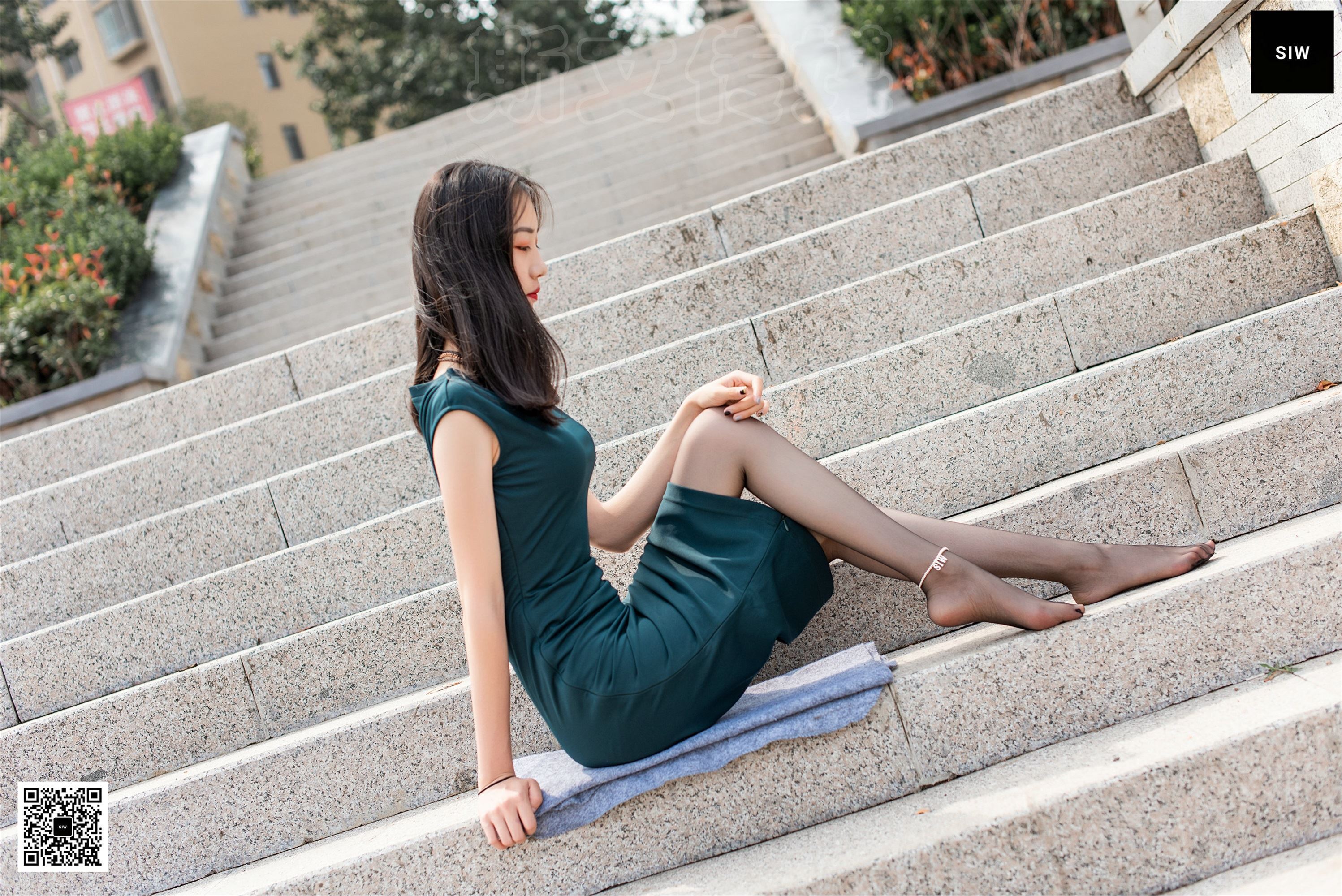 SIW斯文传媒 水岸沉思 - 雯静