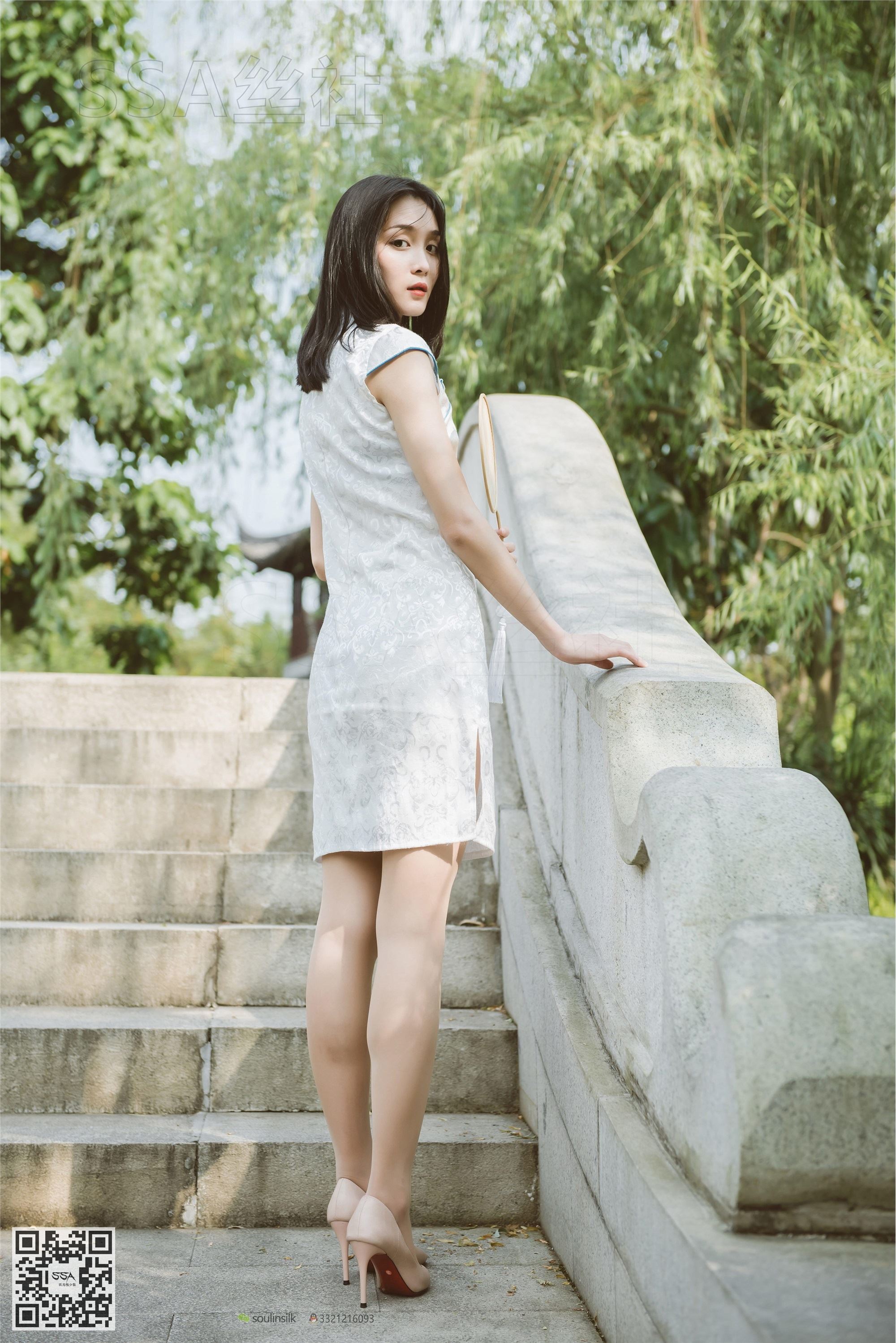 SSA丝社 111期 丽萍烈日下的清新旗袍