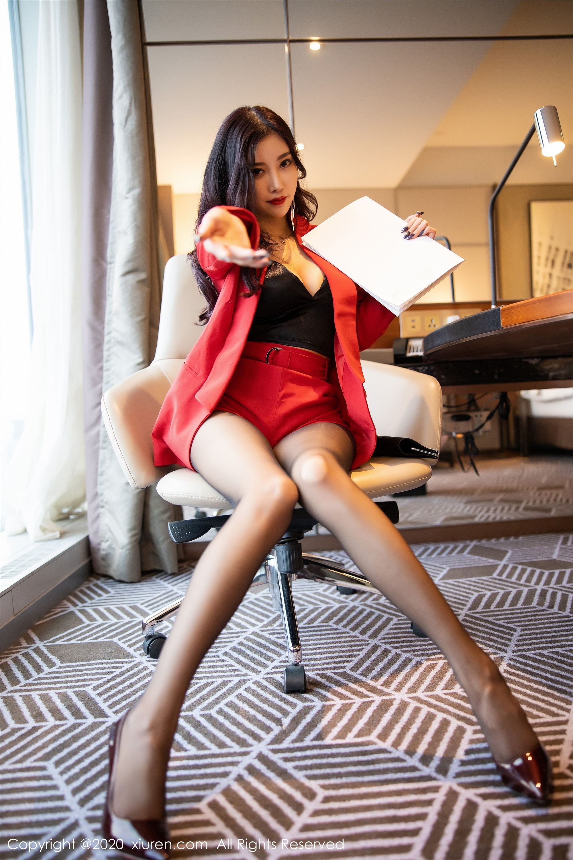 XIUREN秀人网 2020.03.17 No.2069 杨晨晨sugar