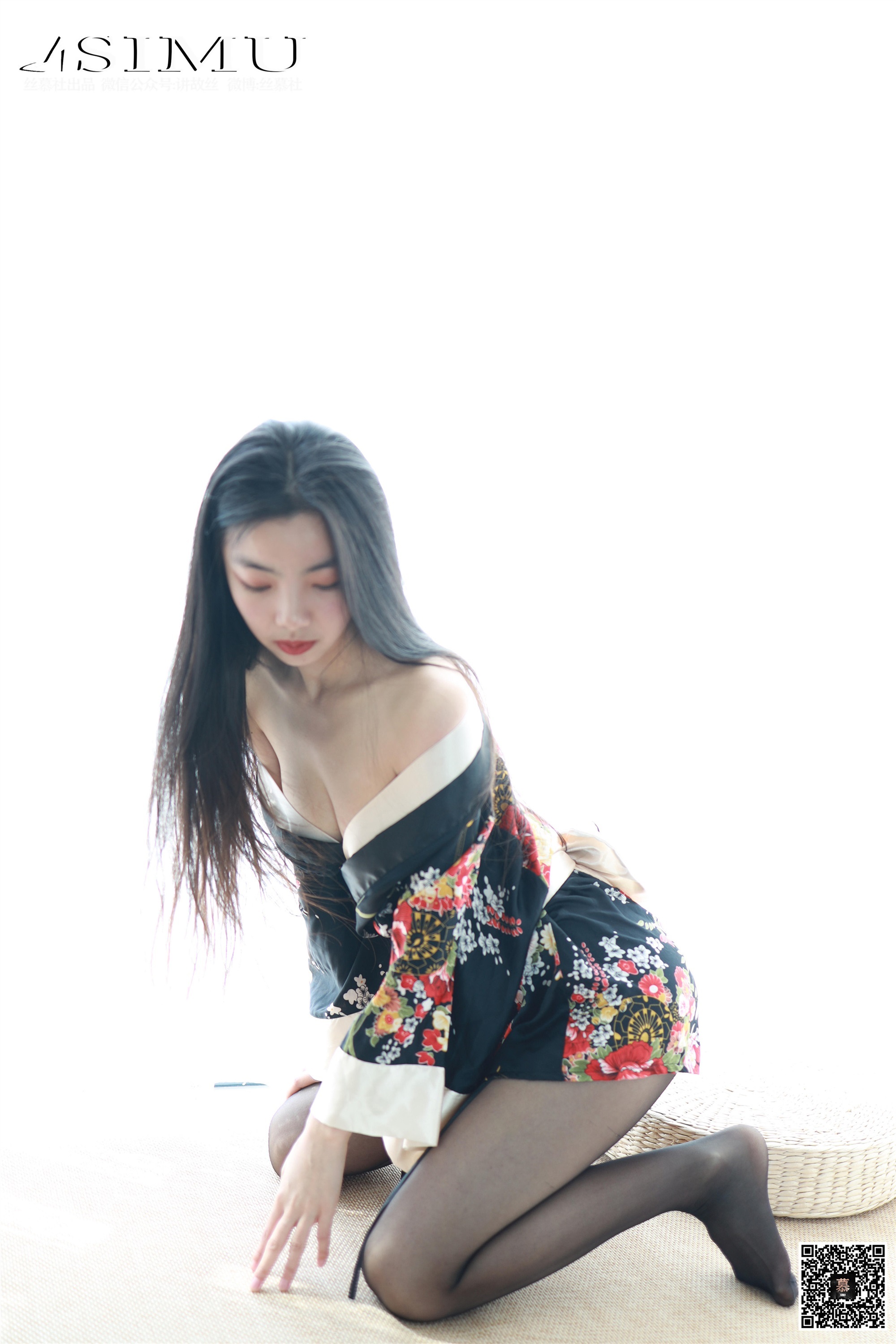 丝慕写真 SM215 《新模-律动尤物》