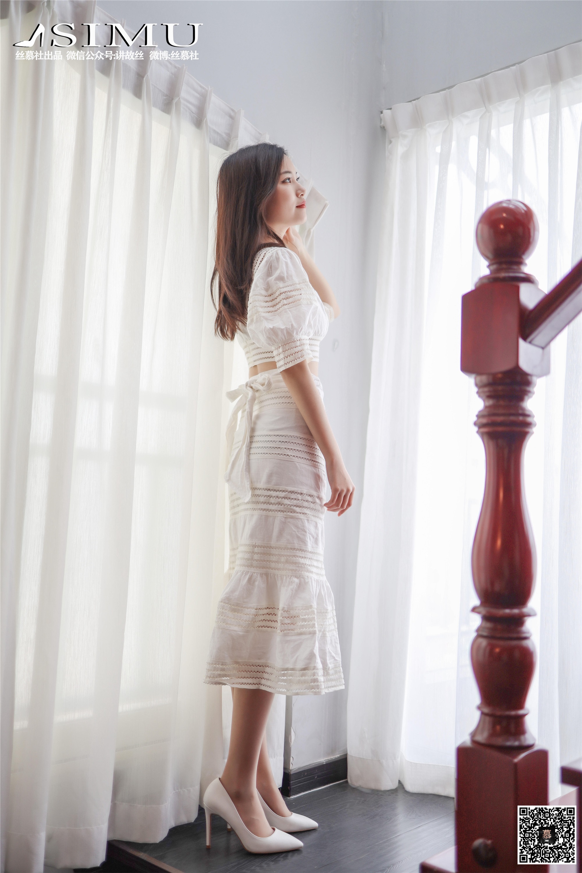 丝慕写真 SM229 《文欣的白色高跟鞋》