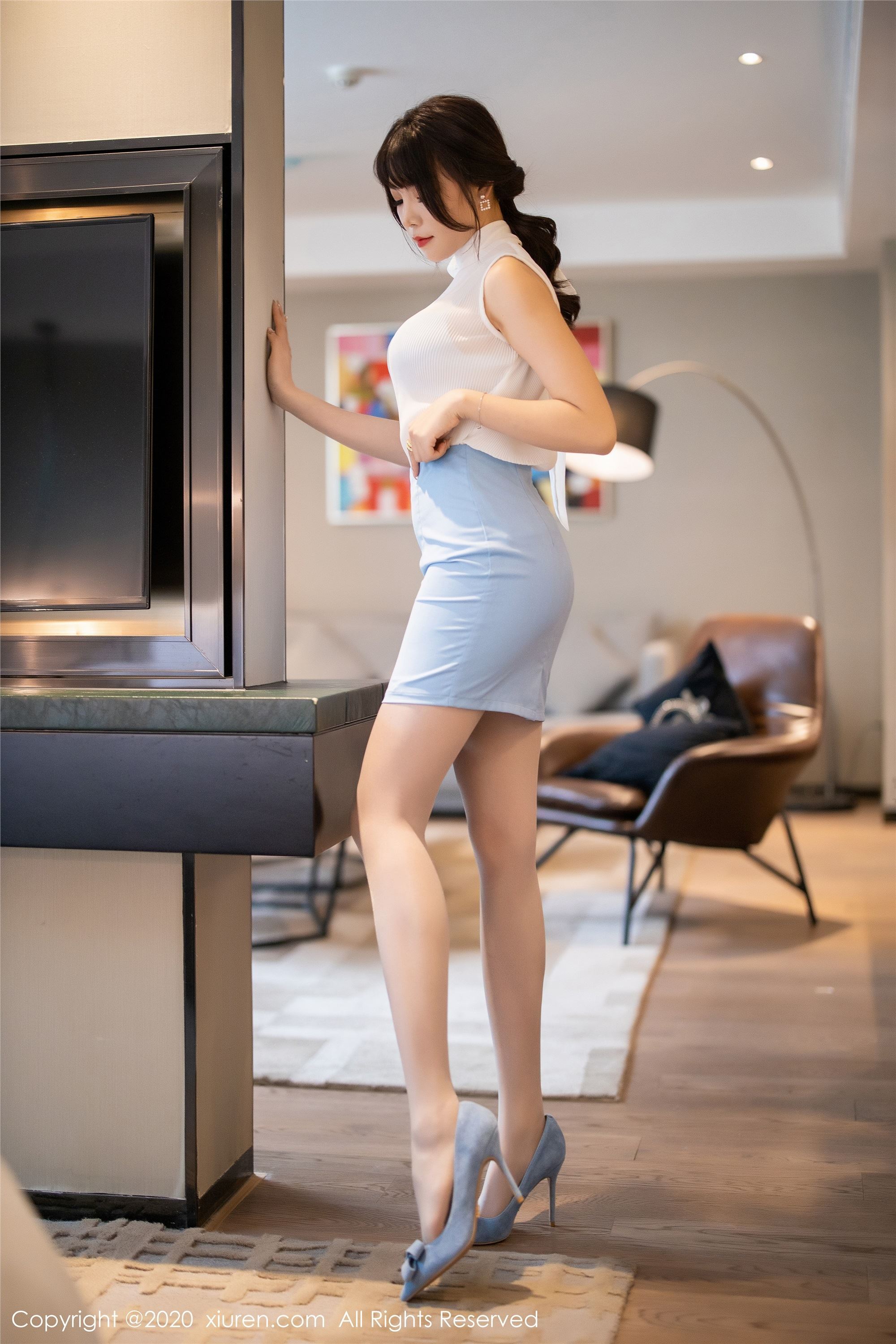 XIUREN秀人网 2020.03.27 No.2107 芝芝Booty