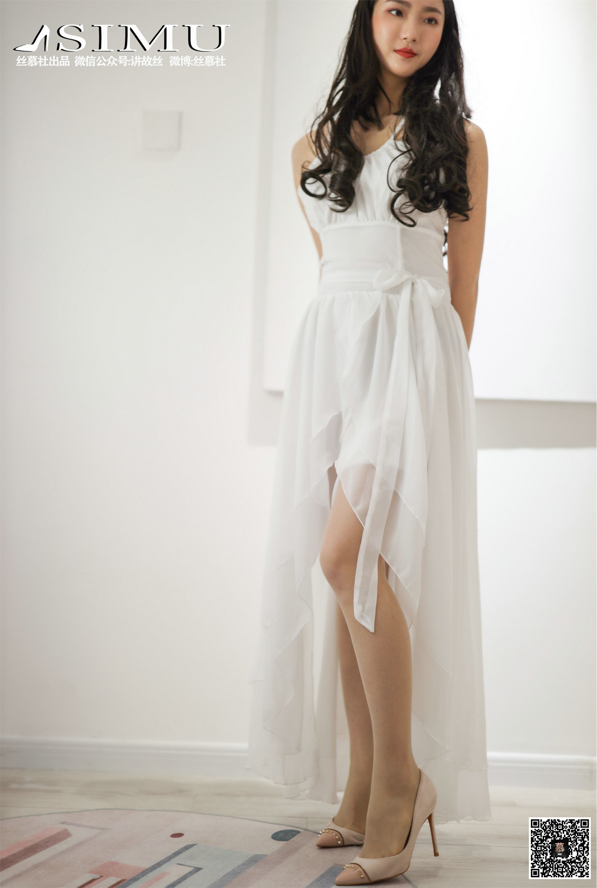 丝慕写真 SM235 佳佳 - 明月吻白纱