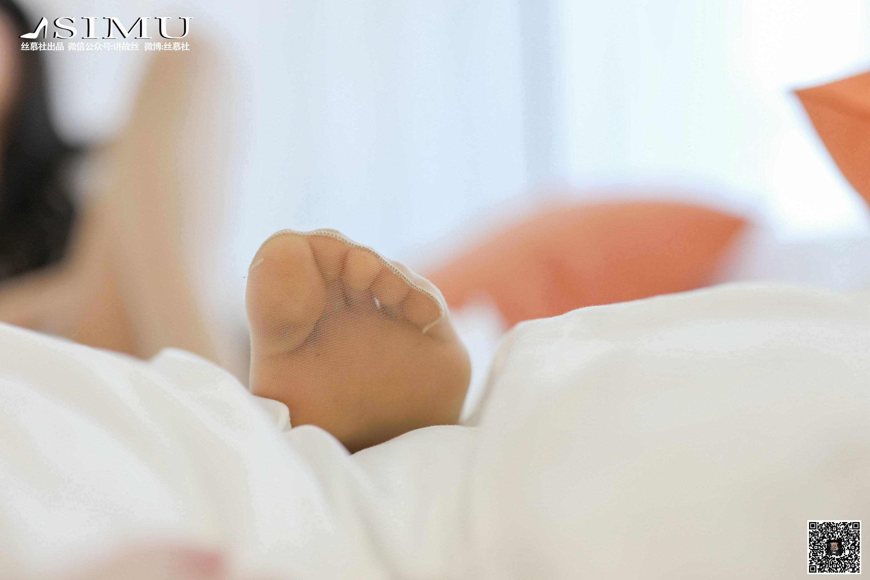 丝慕写真 SM235 佳佳 - 明月吻白纱