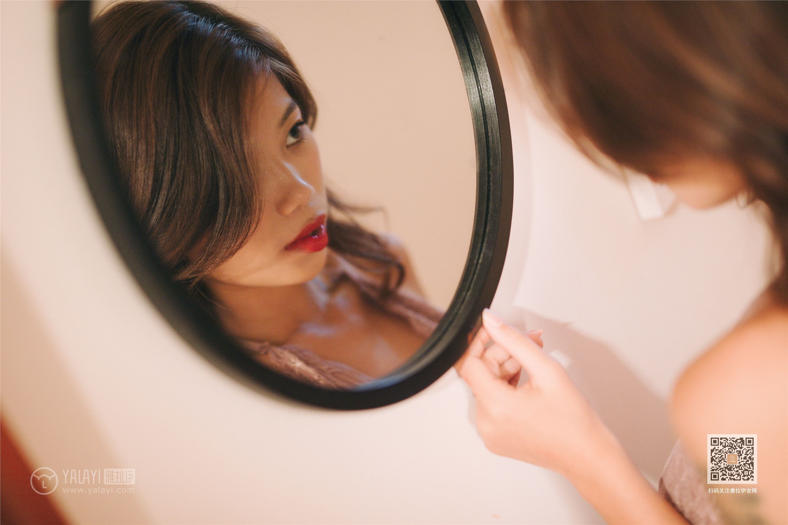 YALAYI雅拉伊  2020.01.03 Y509 静初《楼梯间的偶遇》