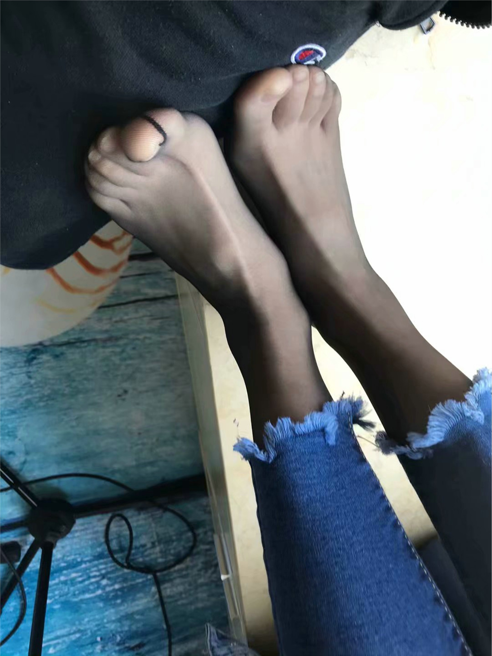 上大校花SI足美腿 气质优雅