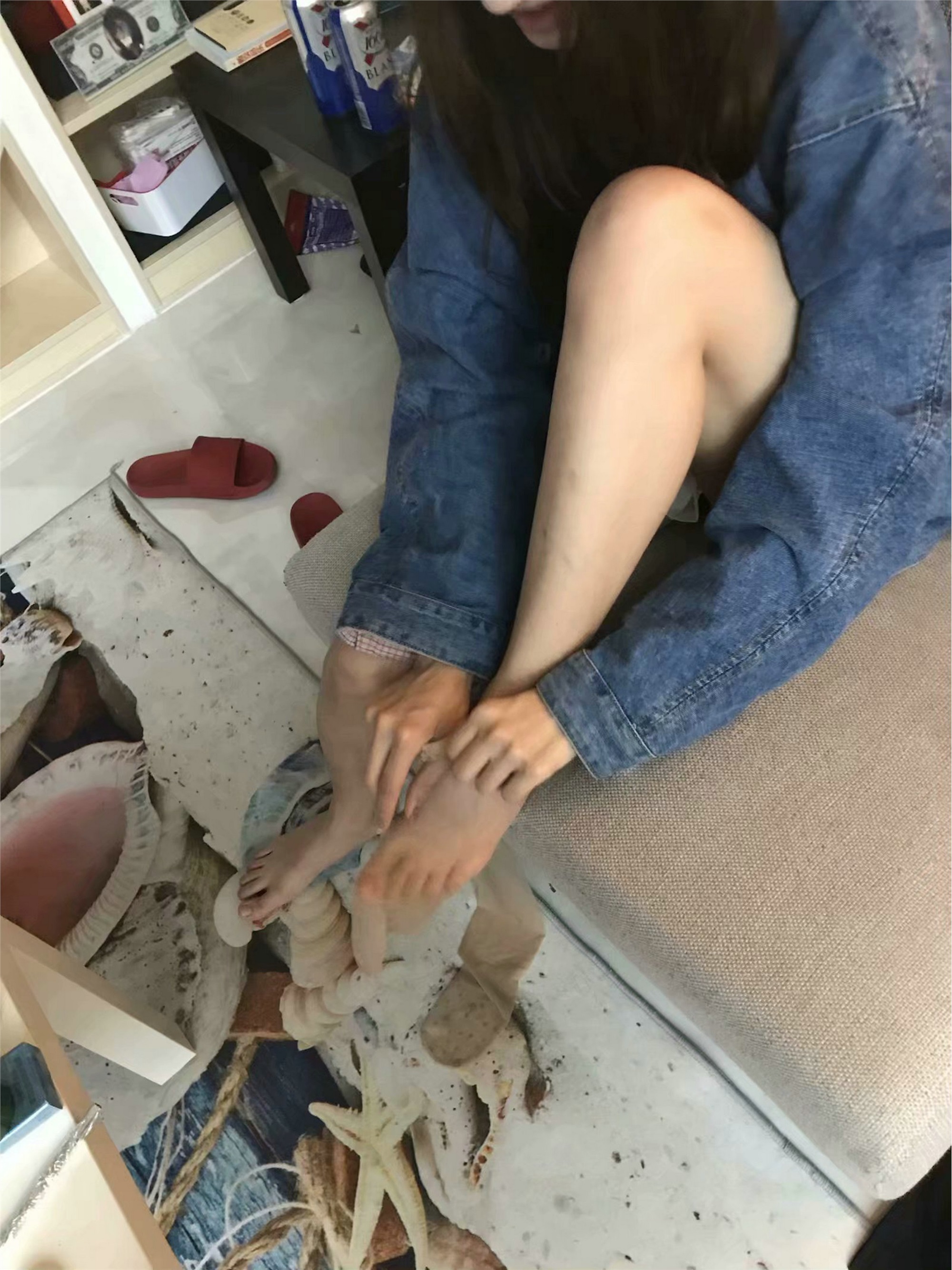 上大校花SI足美腿 气质优雅