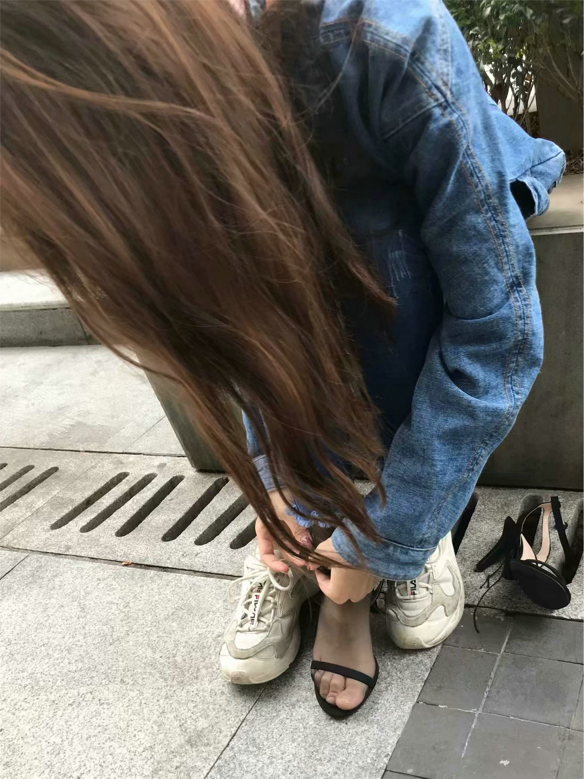 上大校花SI足美腿 气质优雅