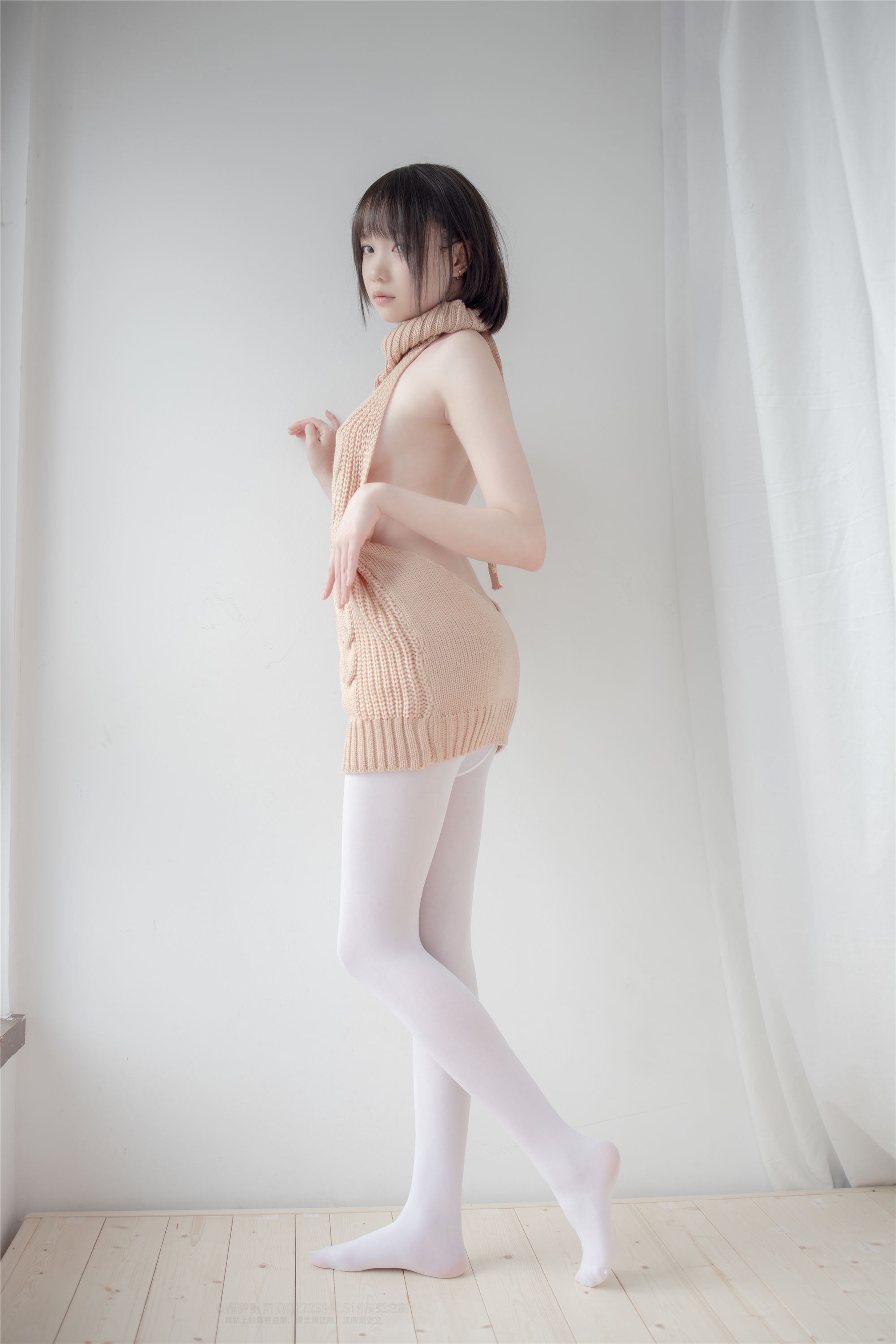 森萝财团萝莉丝足写真 LOVEPLUS-004