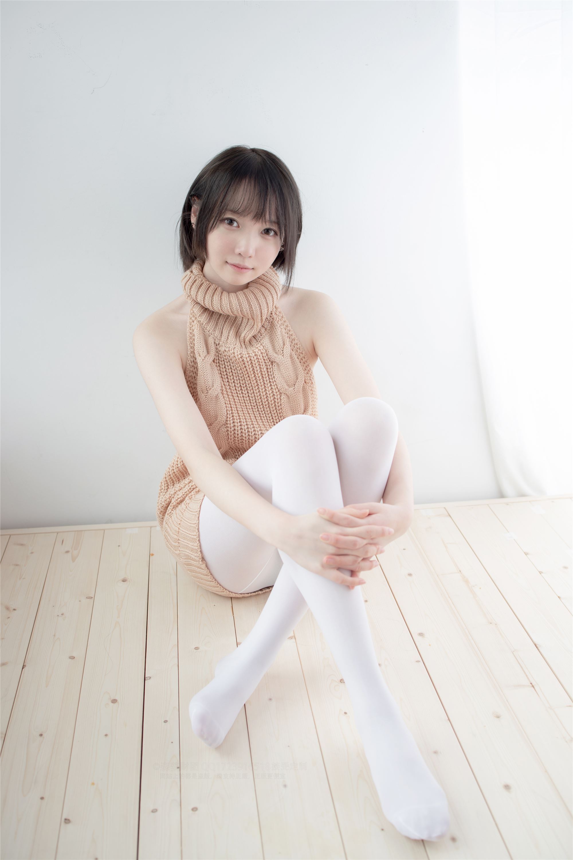 森萝财团萝莉丝足写真 LOVEPLUS-004