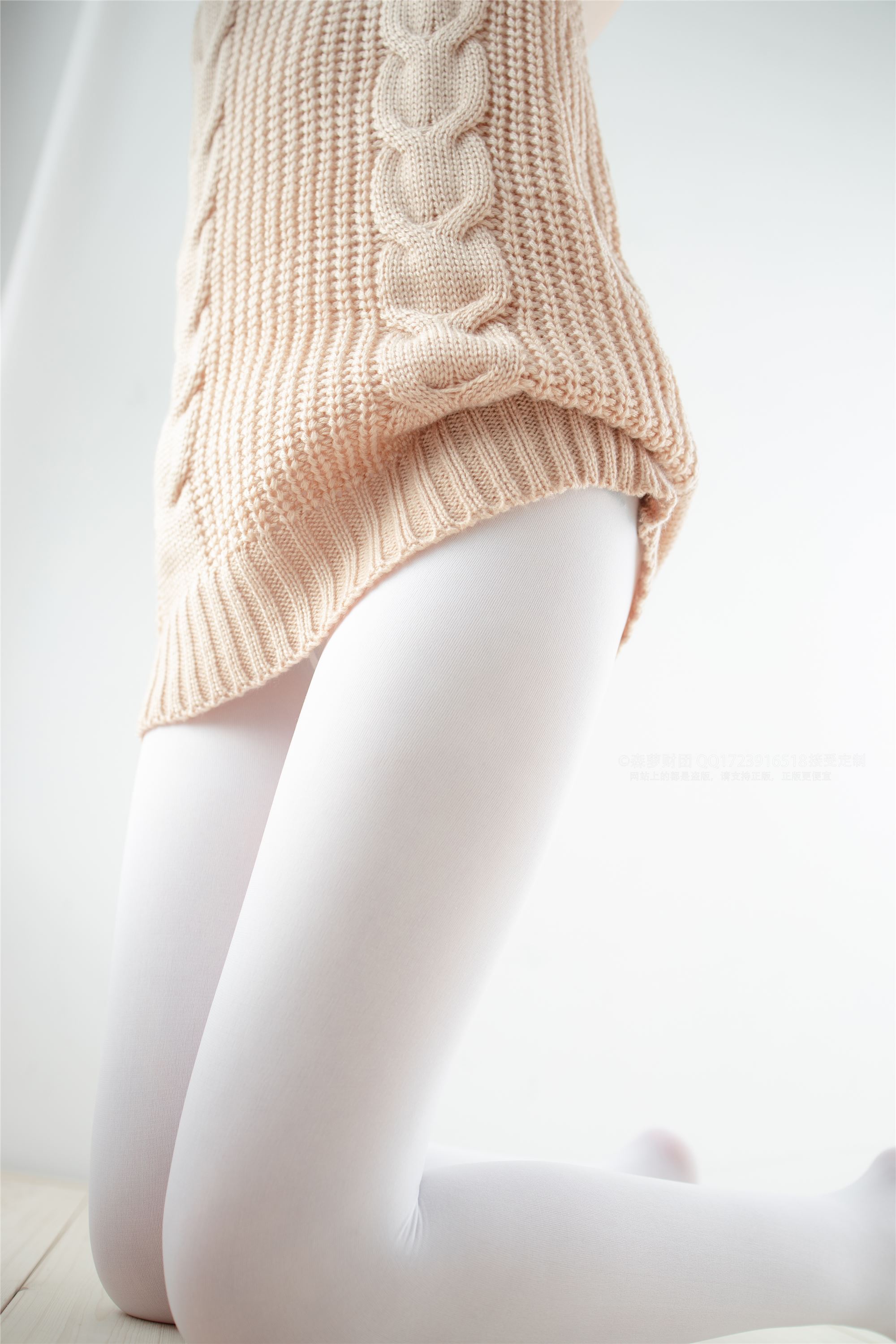 森萝财团萝莉丝足写真 LOVEPLUS-004