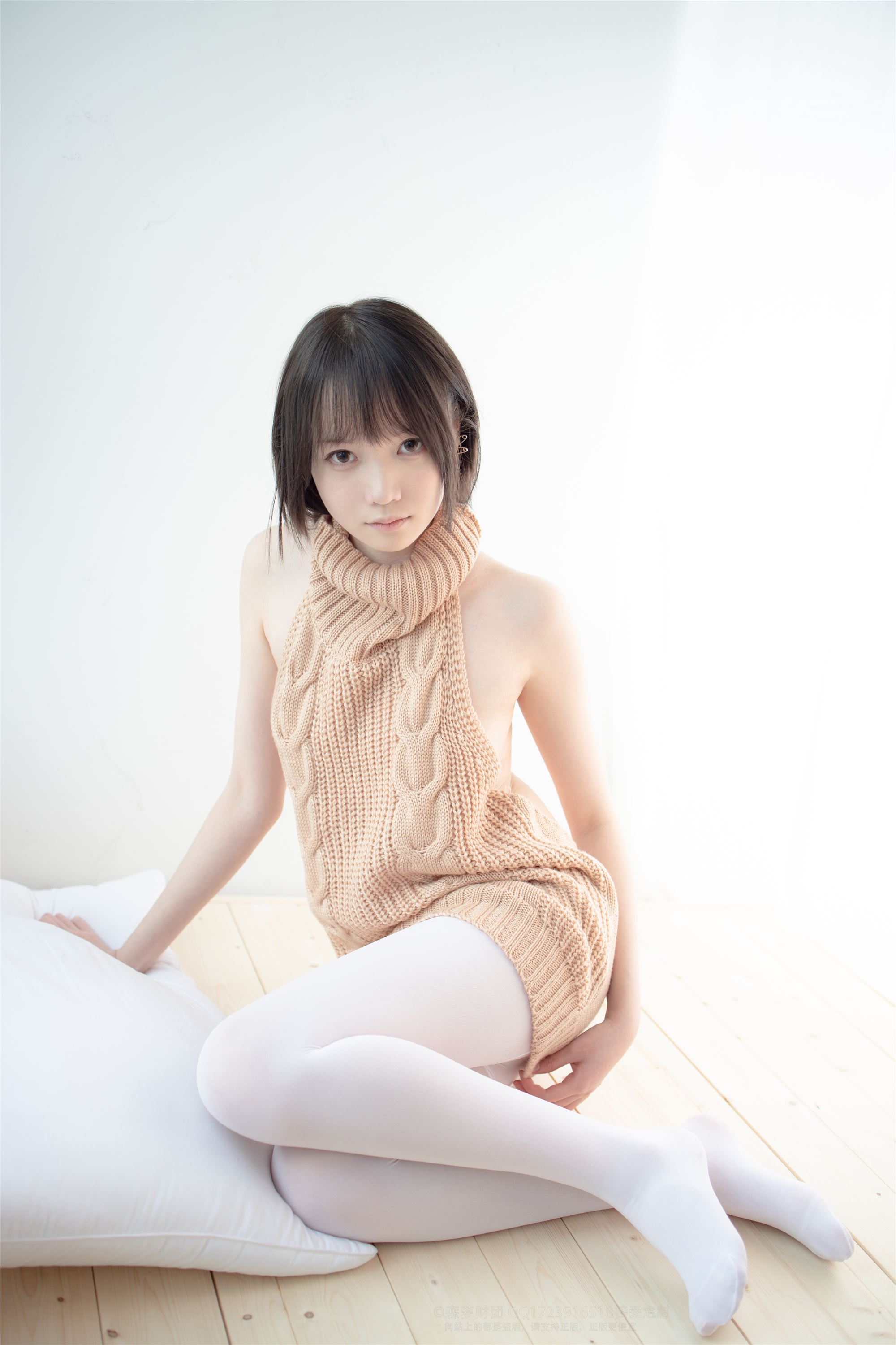 森萝财团萝莉丝足写真 LOVEPLUS-004